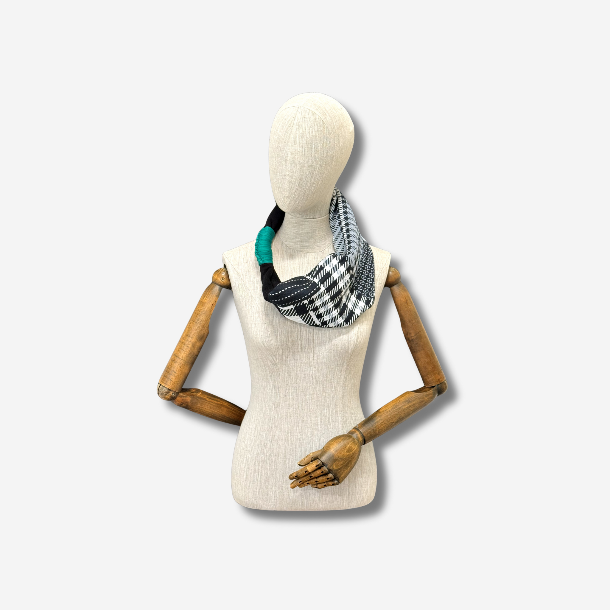 W-S SNOOD CHECK MIX 4.png