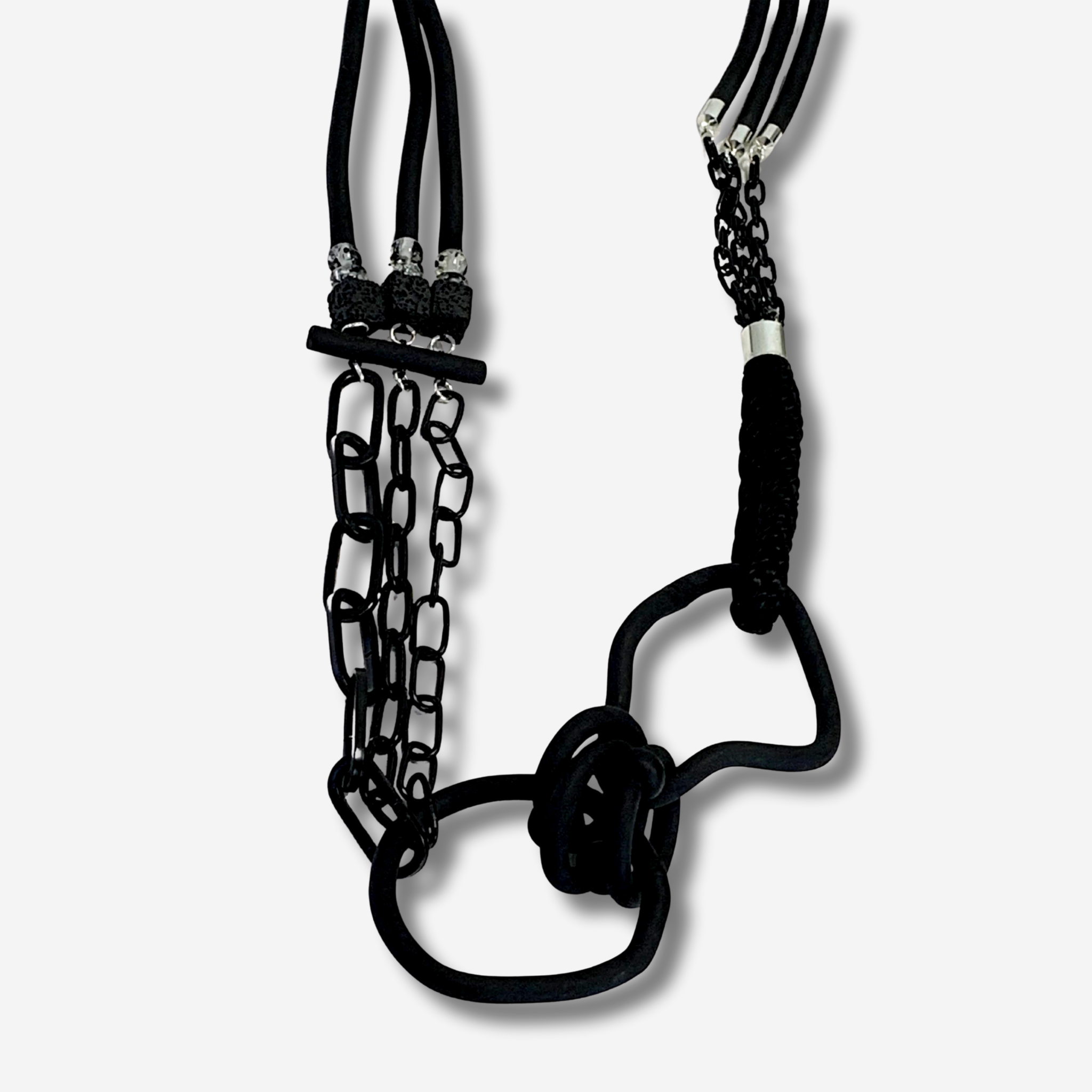 W-J775 AZRIEL IMAGE 3.png