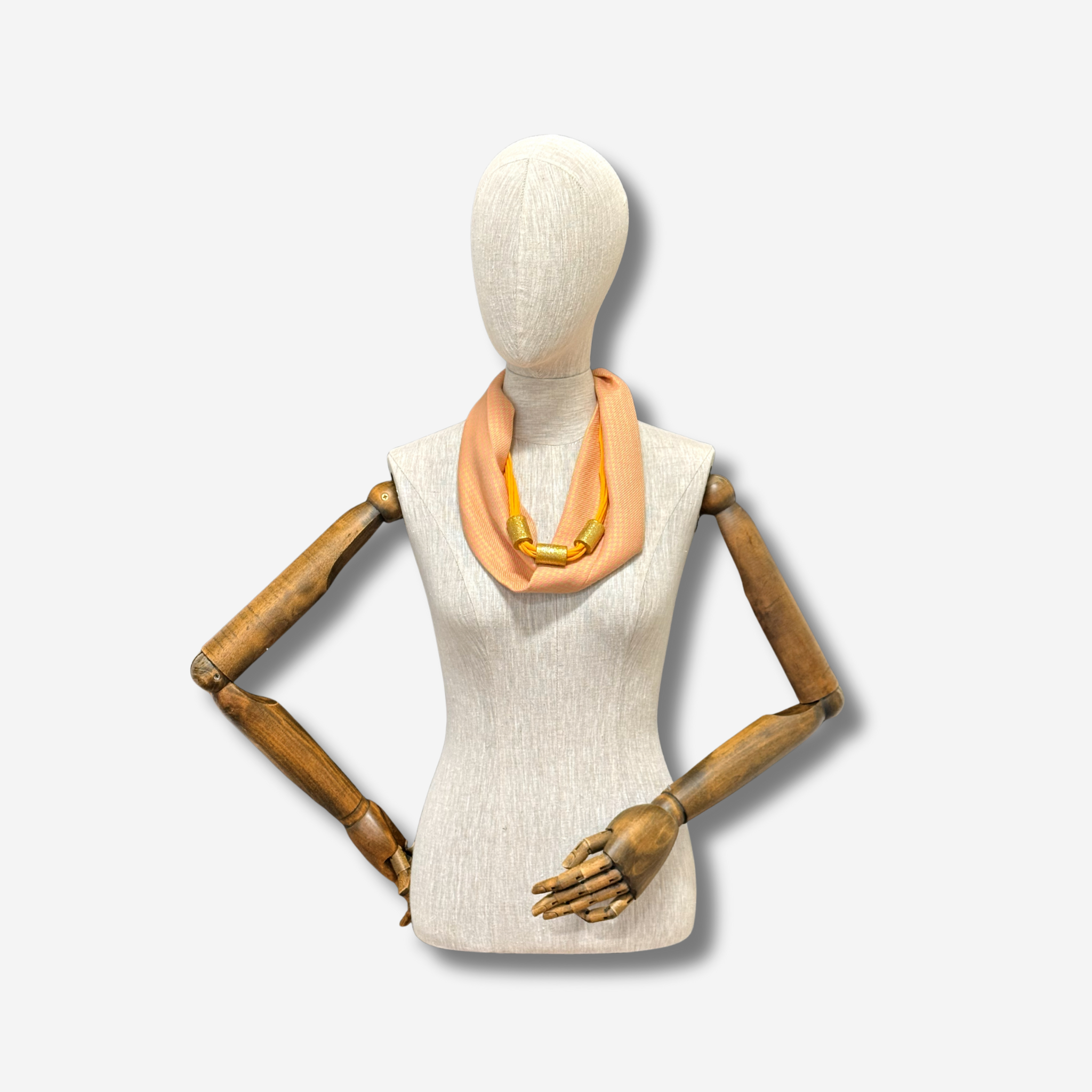 W- S SCARFETTE PINK CHECK 3.png