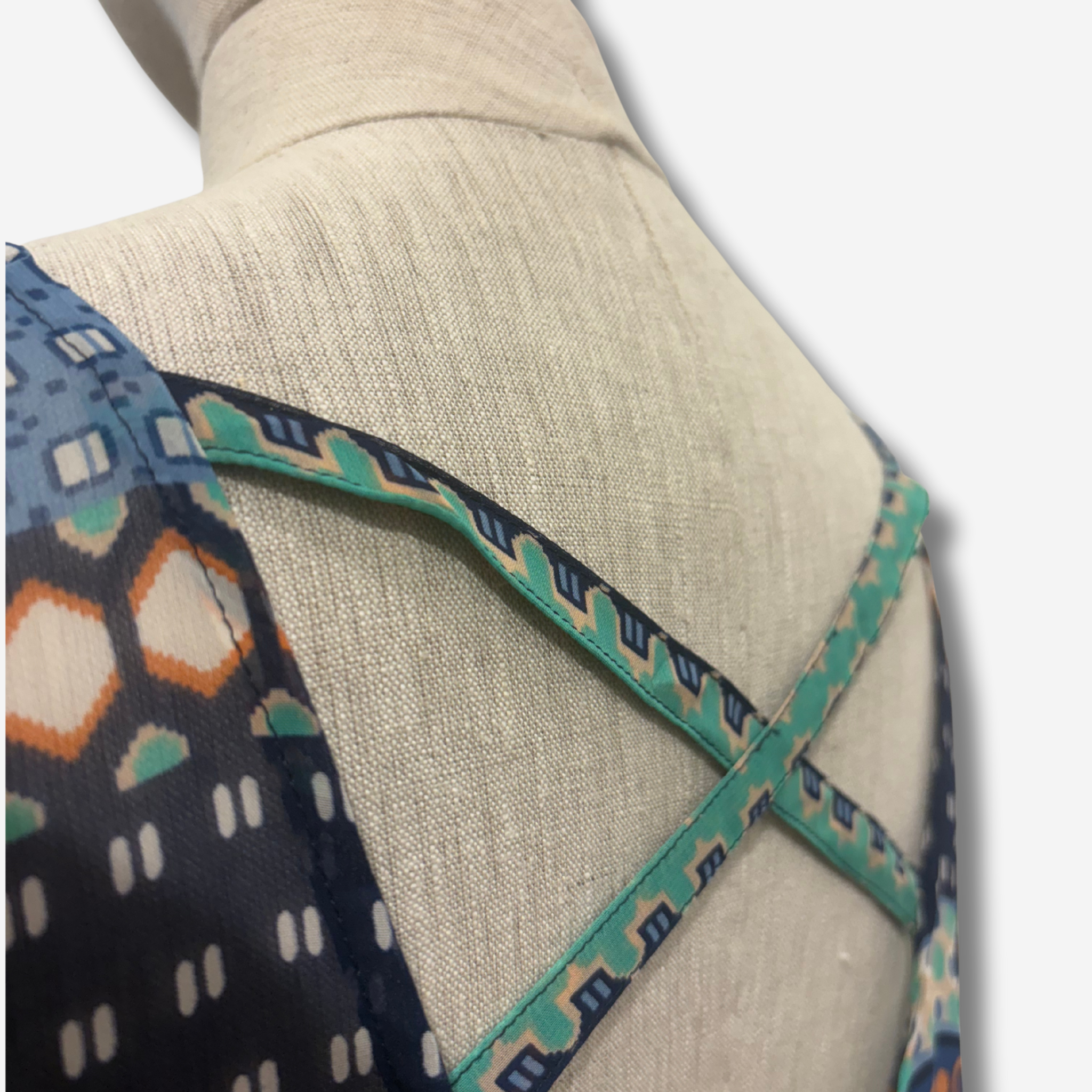 W-A BACK DETAIL TOP 5.png