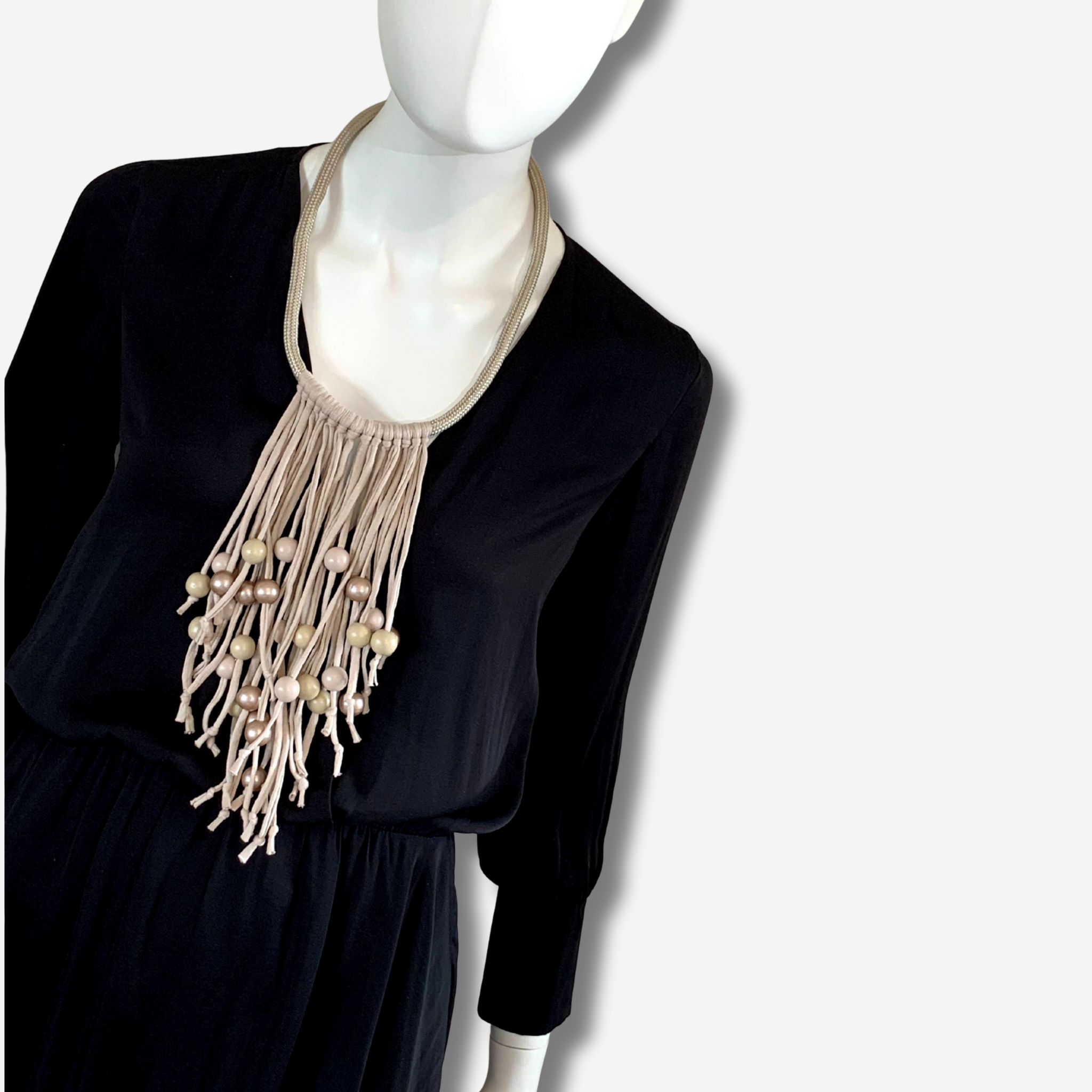 W-J504 THURLEY IMAGE 5.png