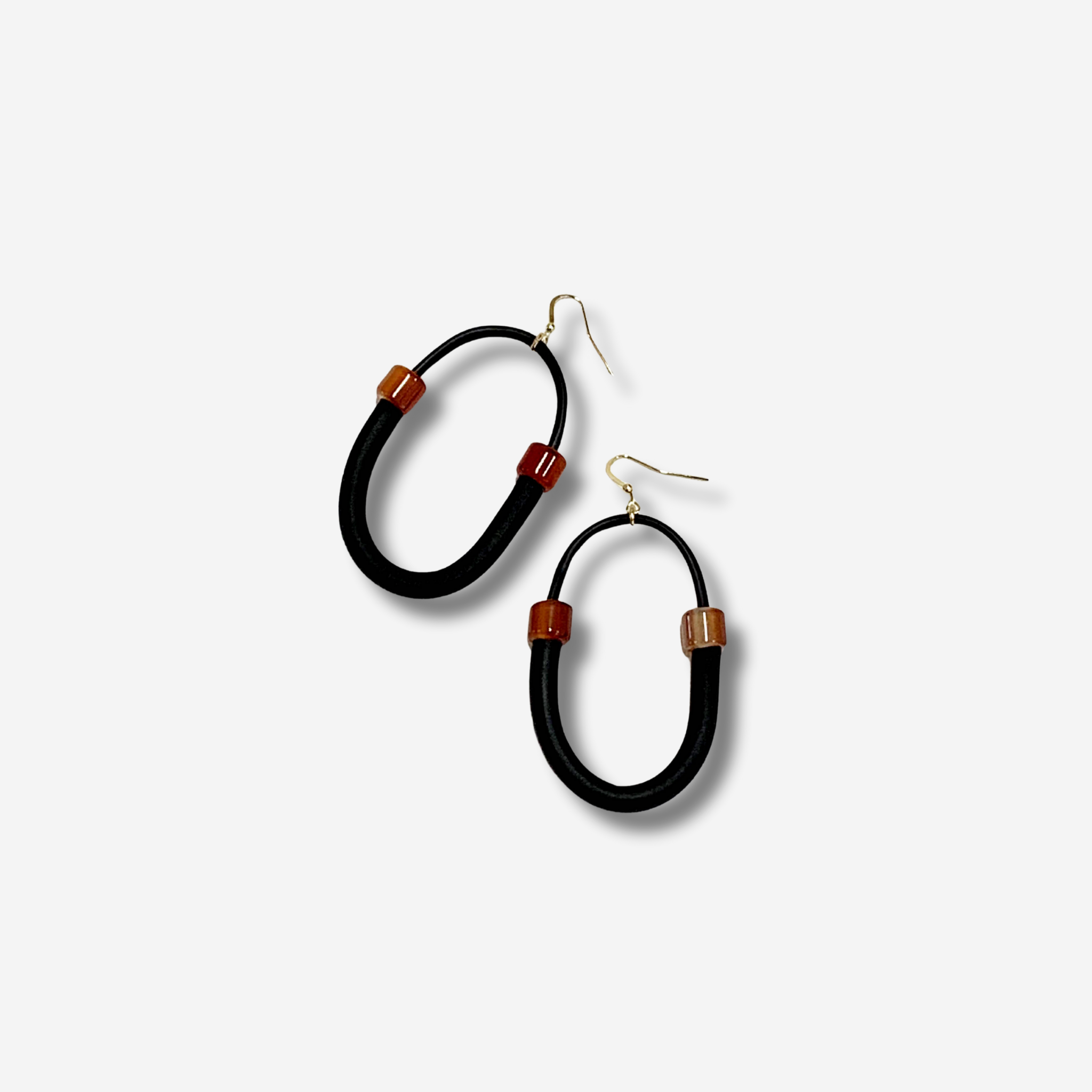 'DEMILE' DROP EARRING