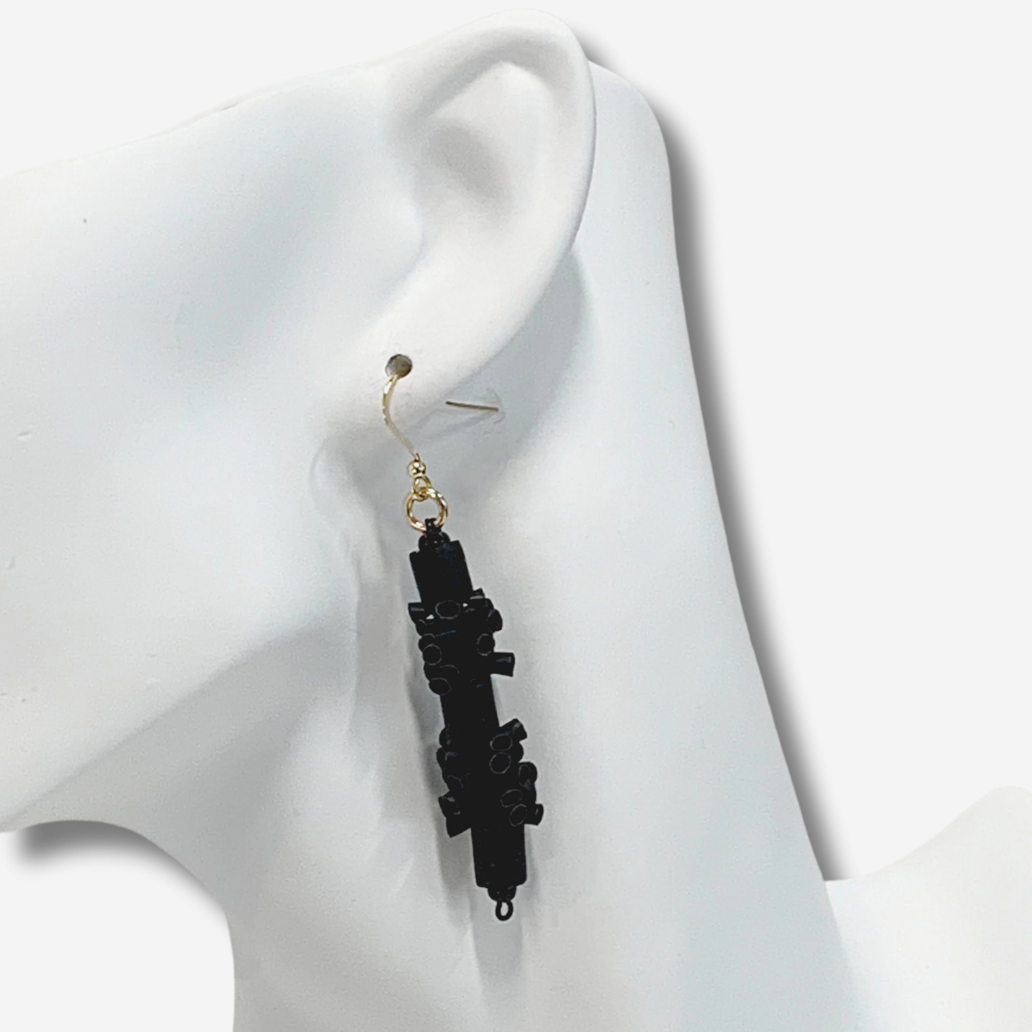 W-J696 ONYX IMAGE 4.png