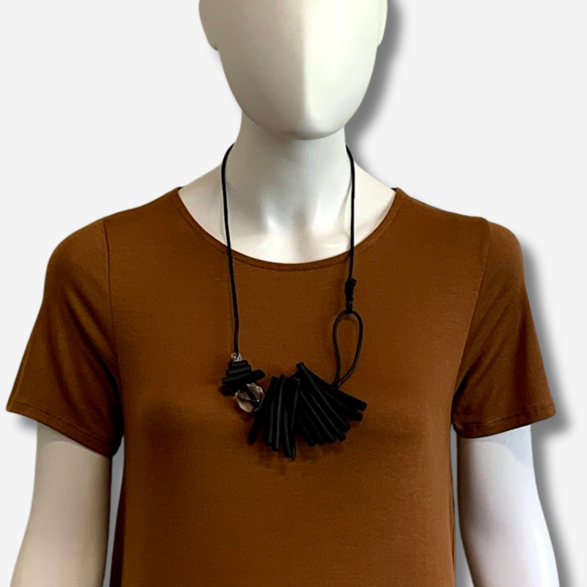 W-J725 VAYDA IMAGE 2.png