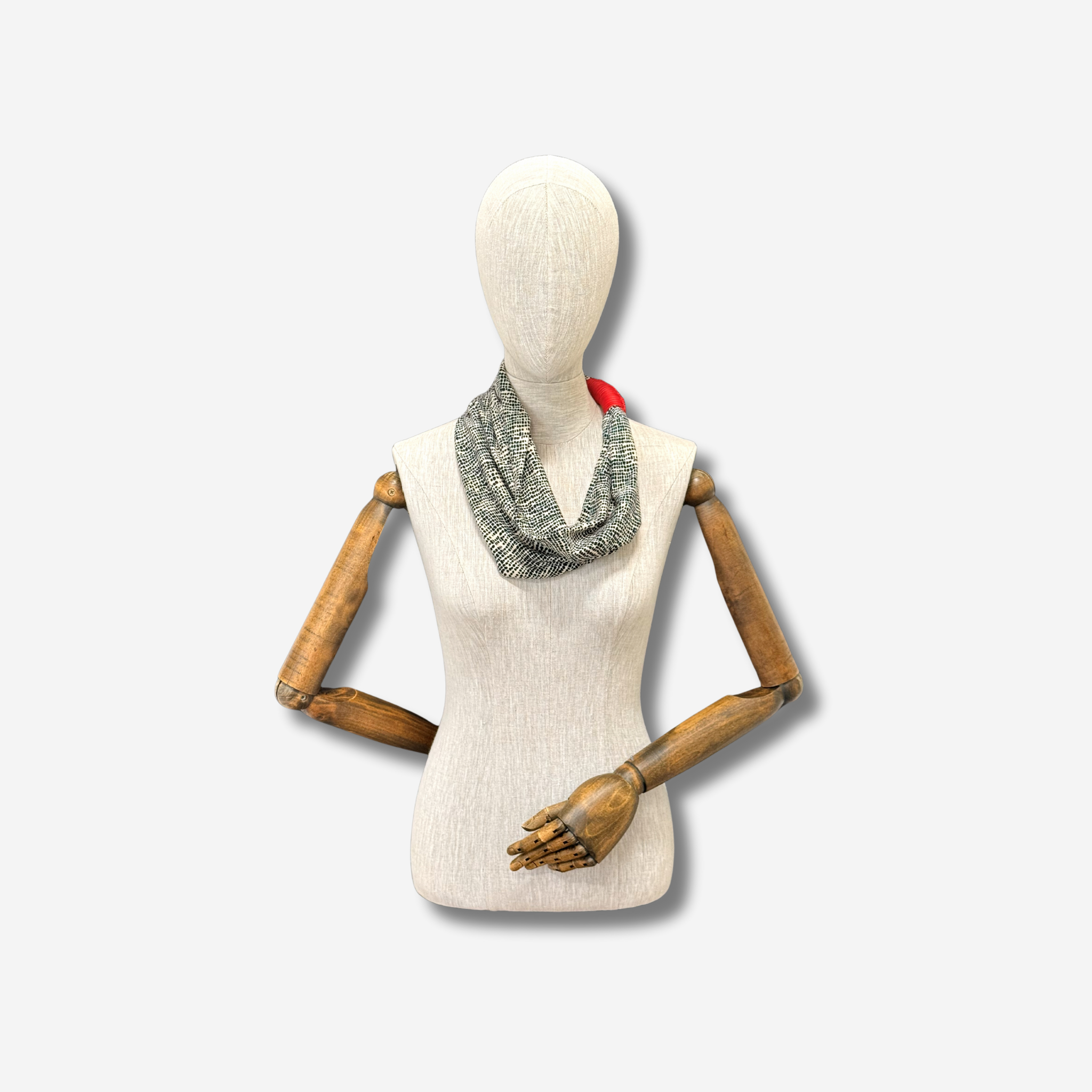 ‘Japorana’ soft knit snood