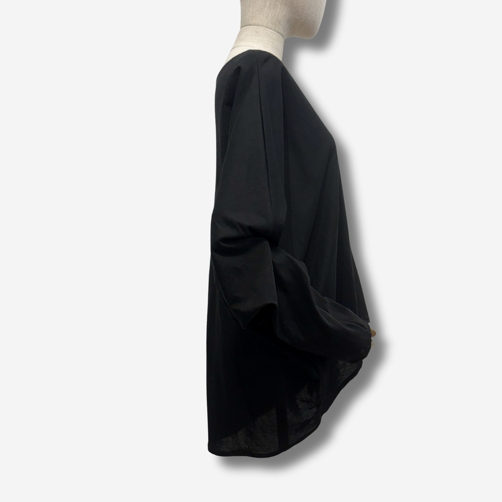 W-A MAYGAR TOP BLACK 1.png