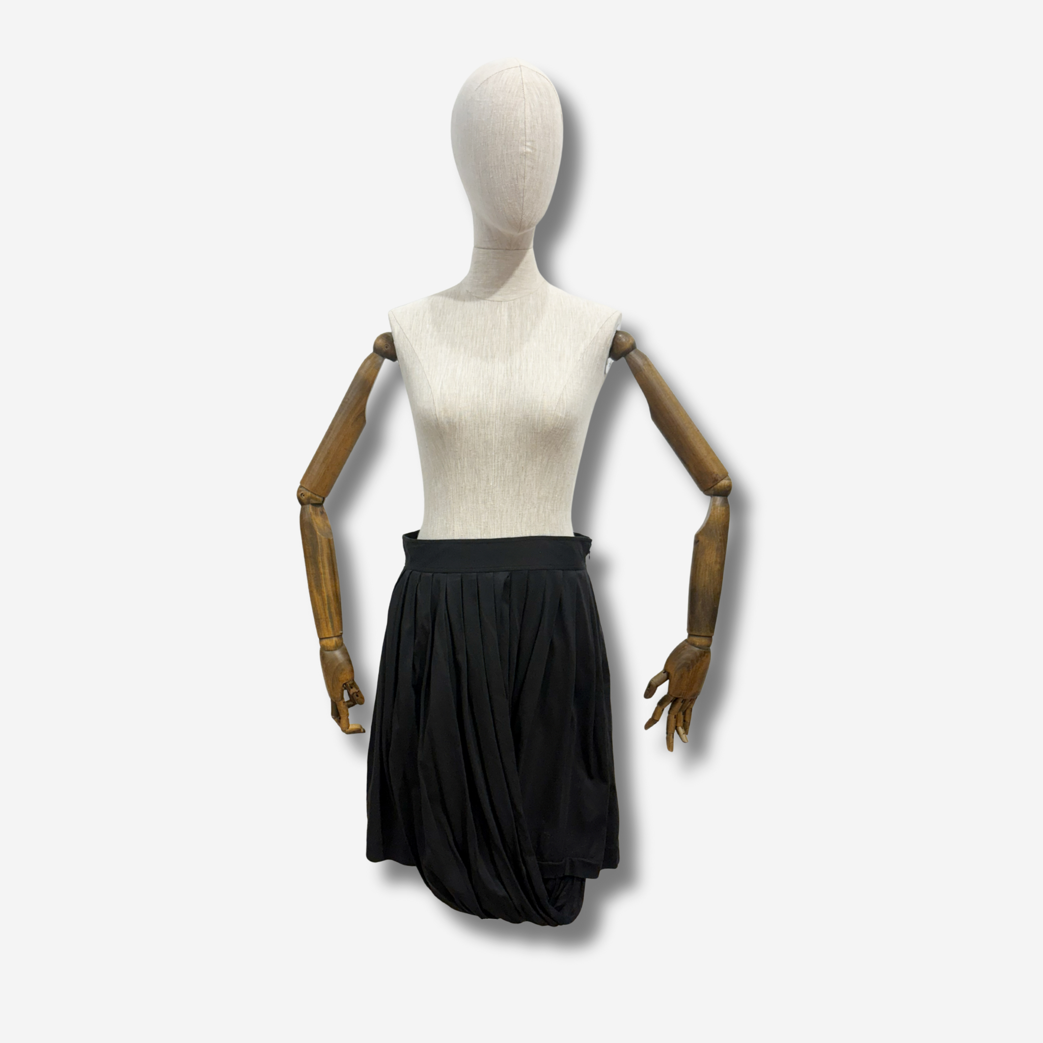 W-A DRAPE SKIRT ONYX 1.png