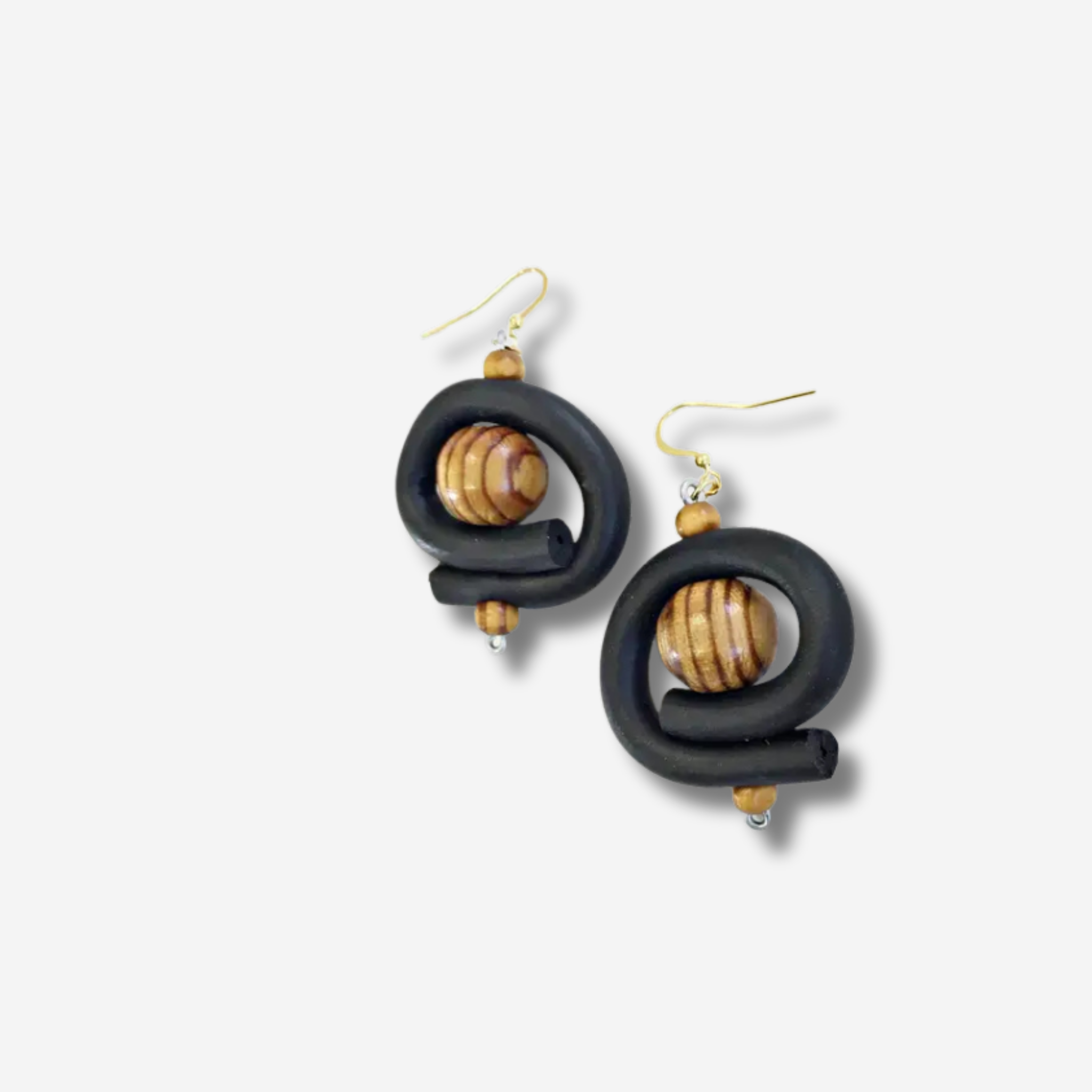 'ROKINSA' DROP EARRING