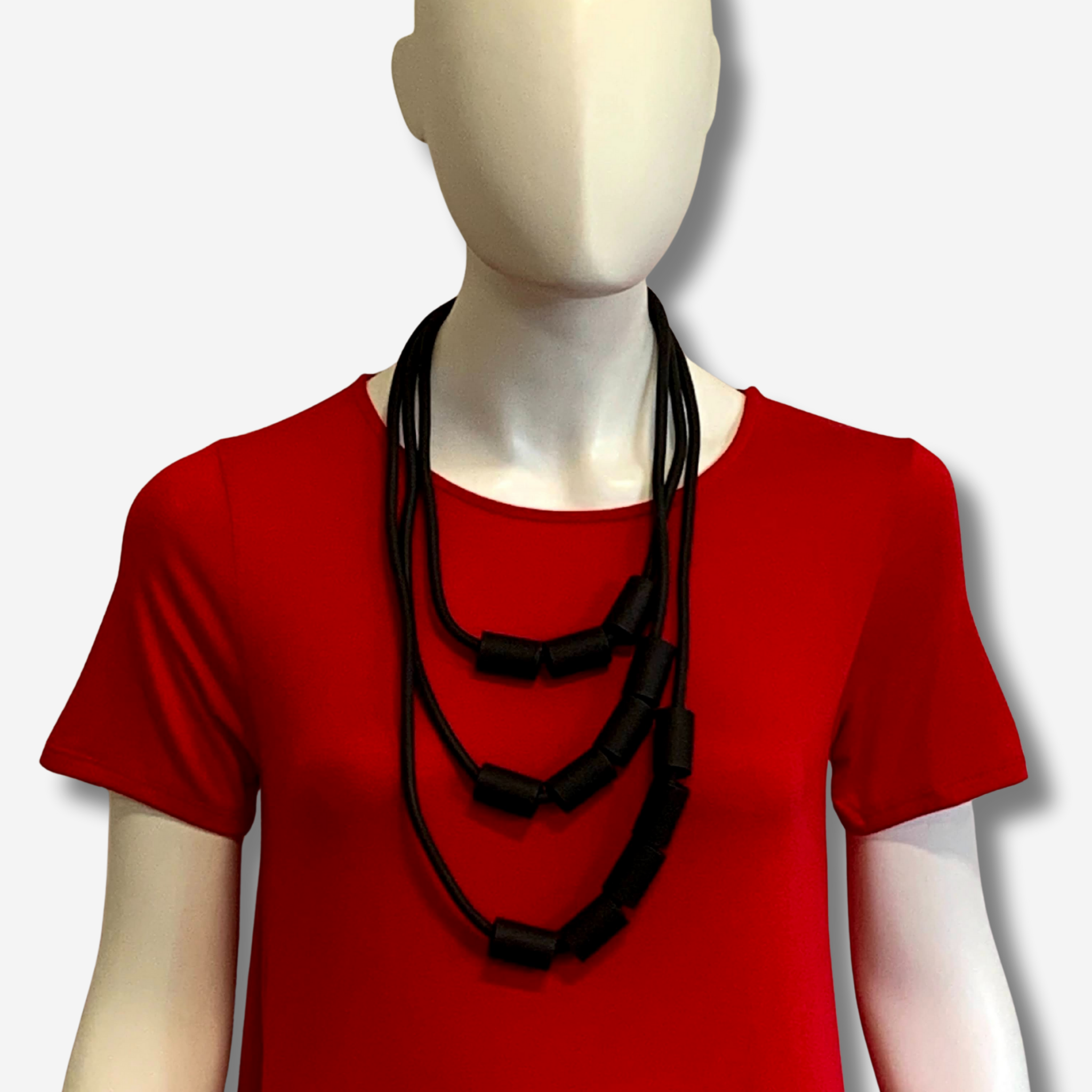 W-J643 ONYX IMAGE 4.png