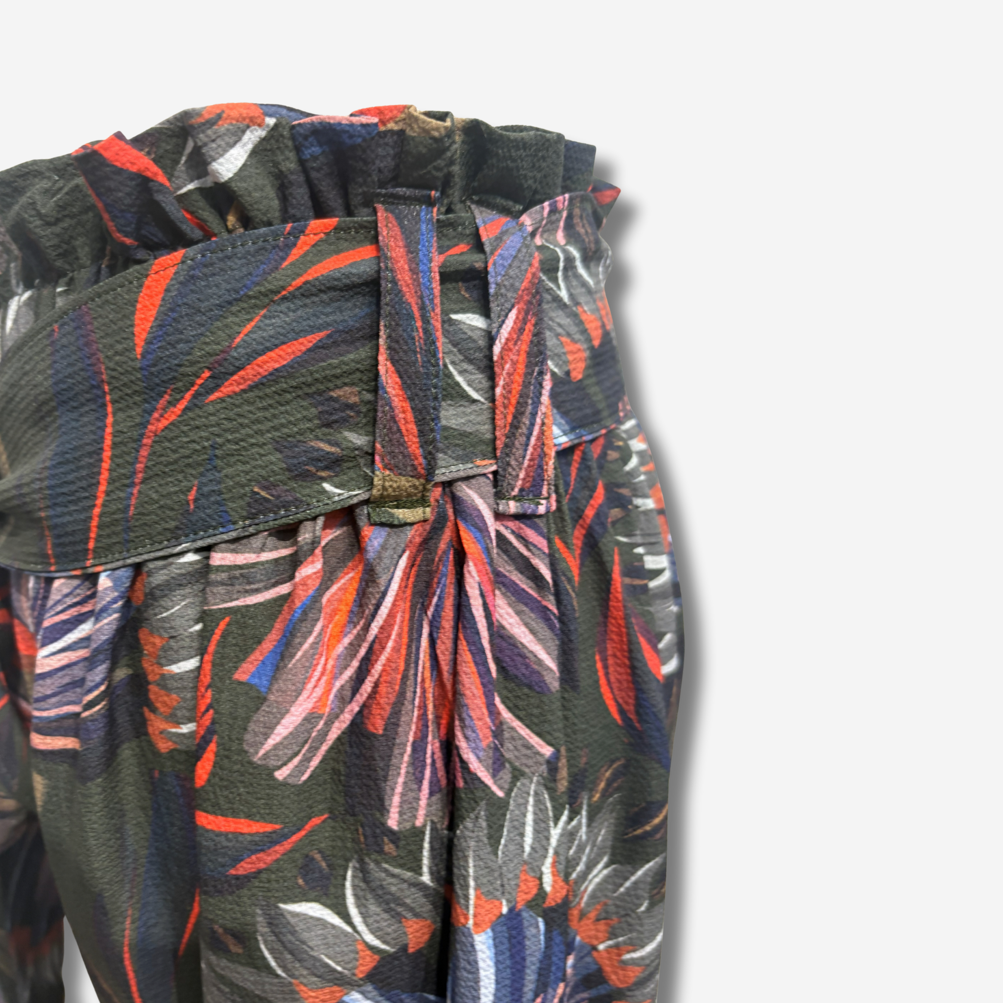 W-A BELTED PANT 4.png