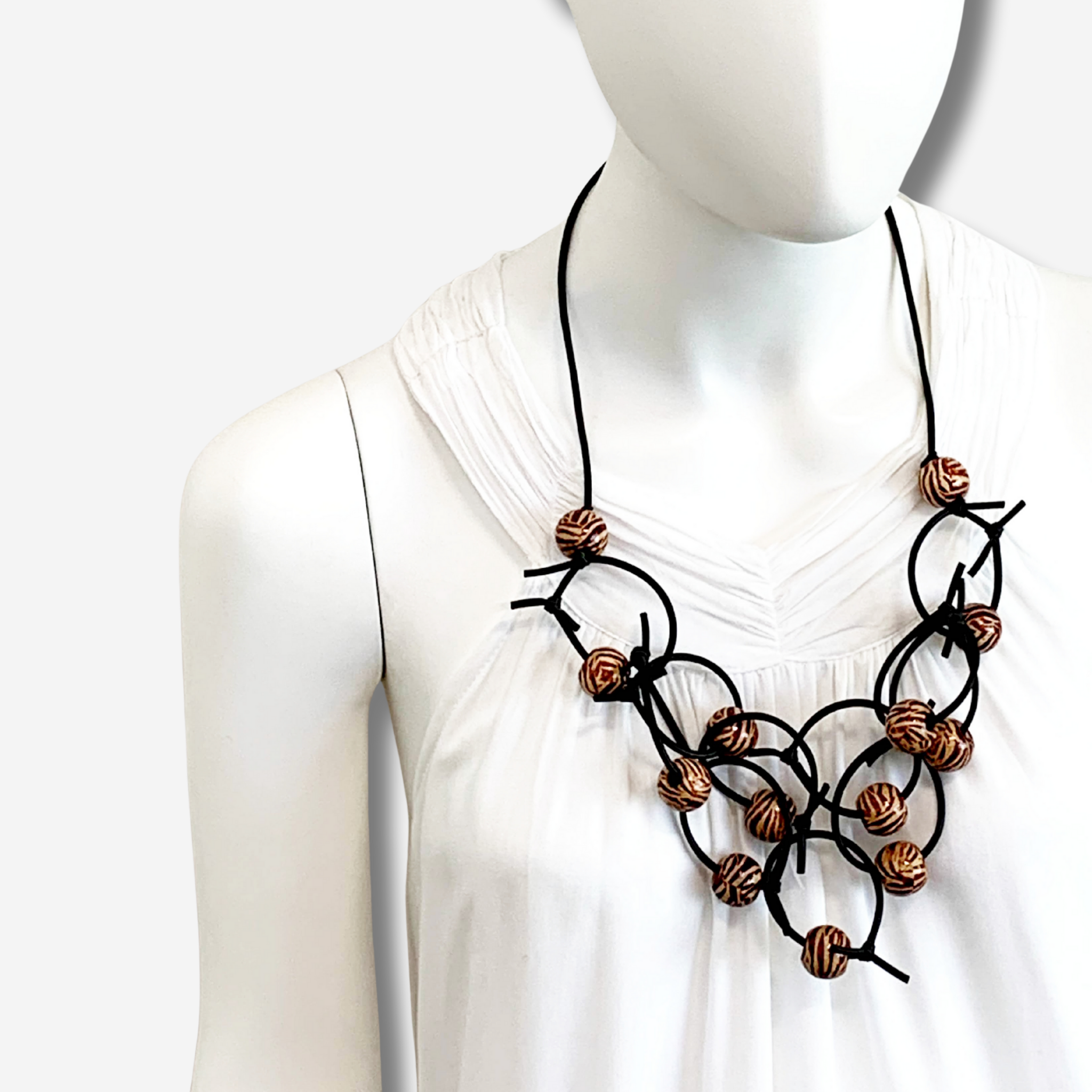 W-J420 TYGRA IMAGE 1.png