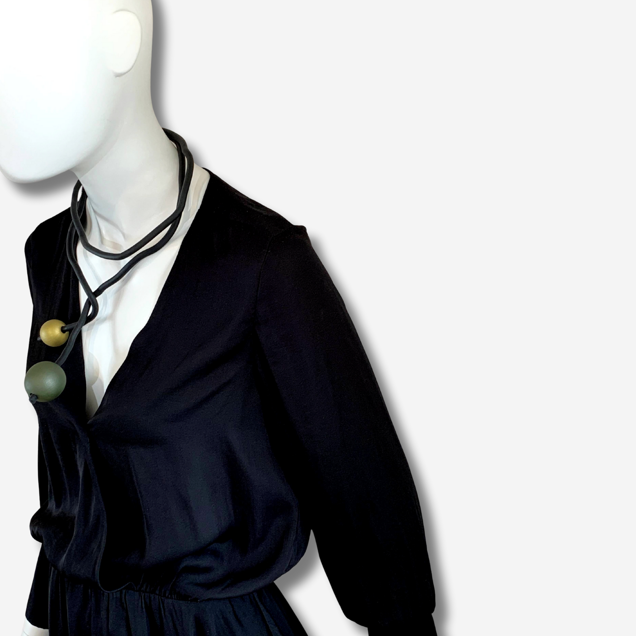 W-J316 JULEP GOLD IMAGE 2.png