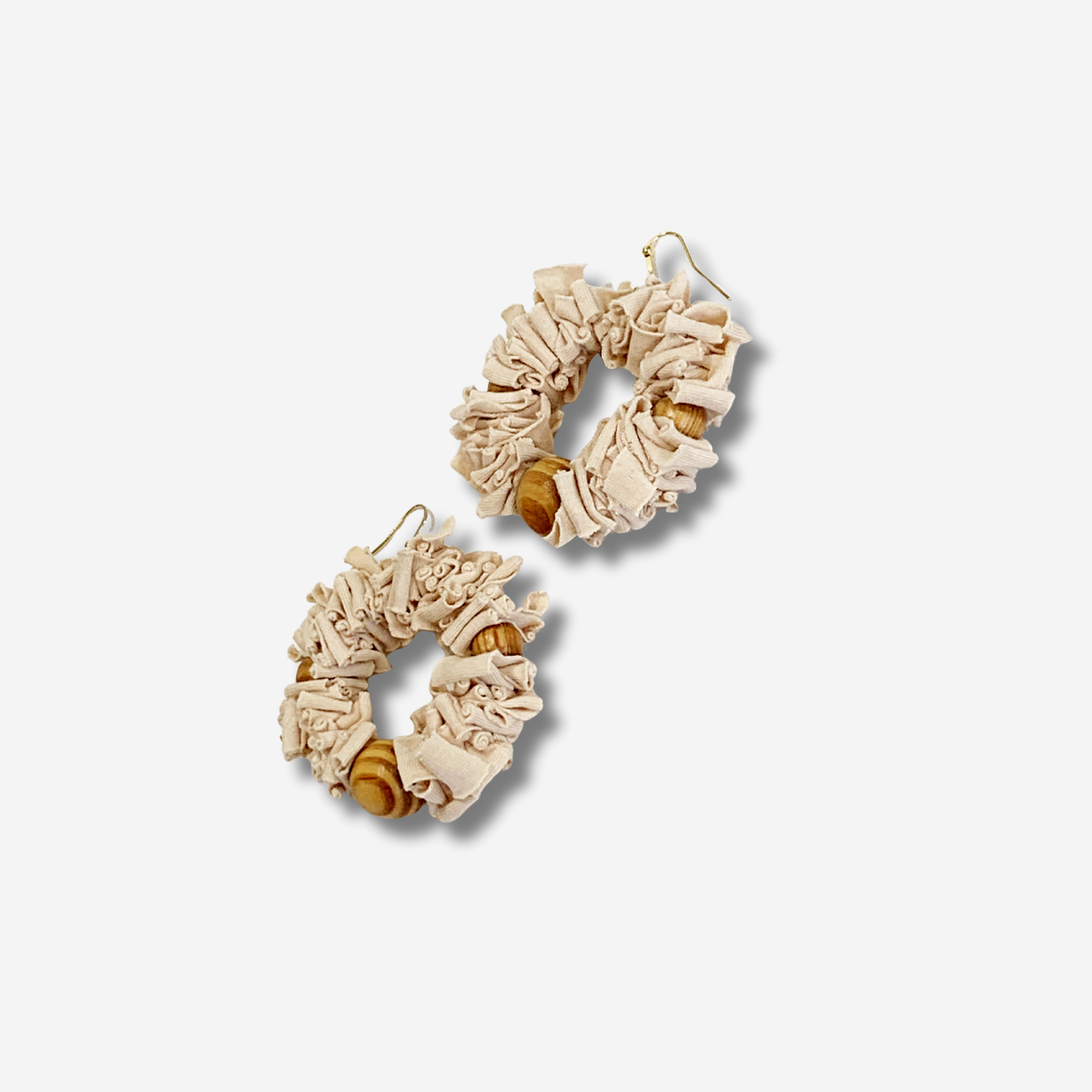 'NIKITHA' HOOP EARRING