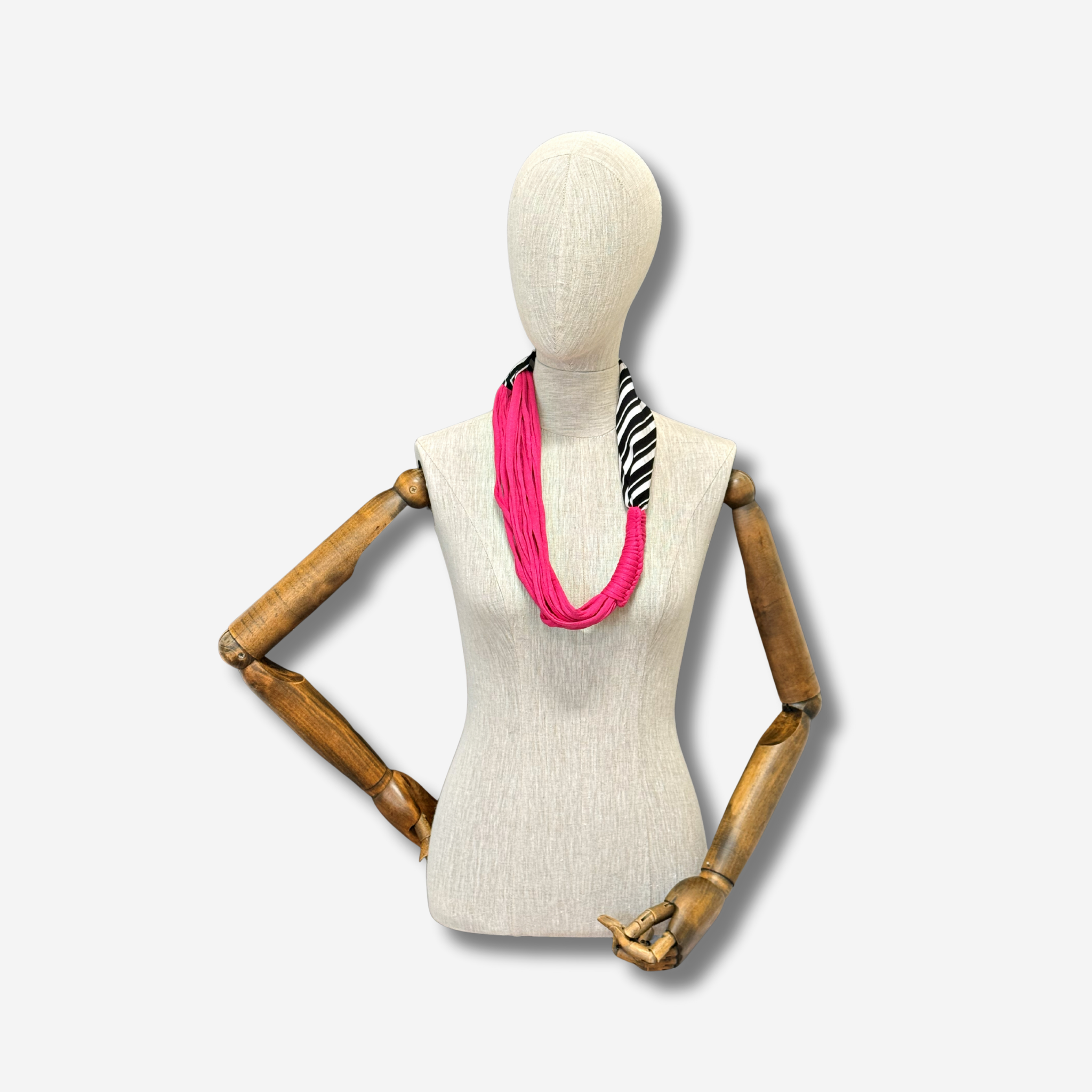 W-S SCARFETTE HOT PINK 4.png