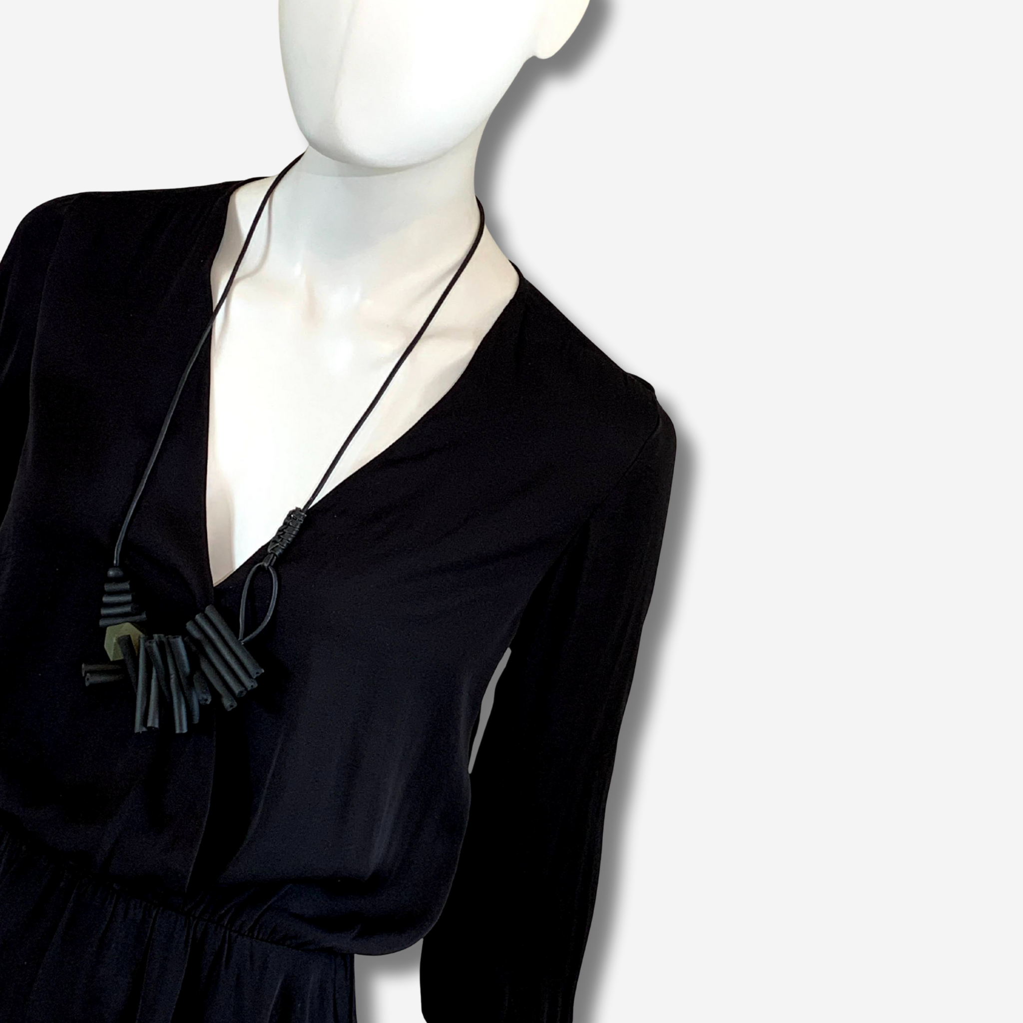 W-J605 JULEP IMAGE 4.png