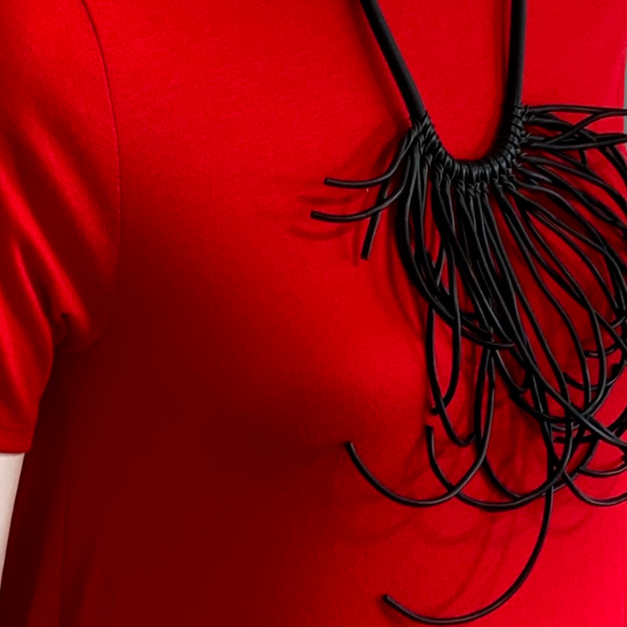 W-J747 ONYX IMAGE 2.png