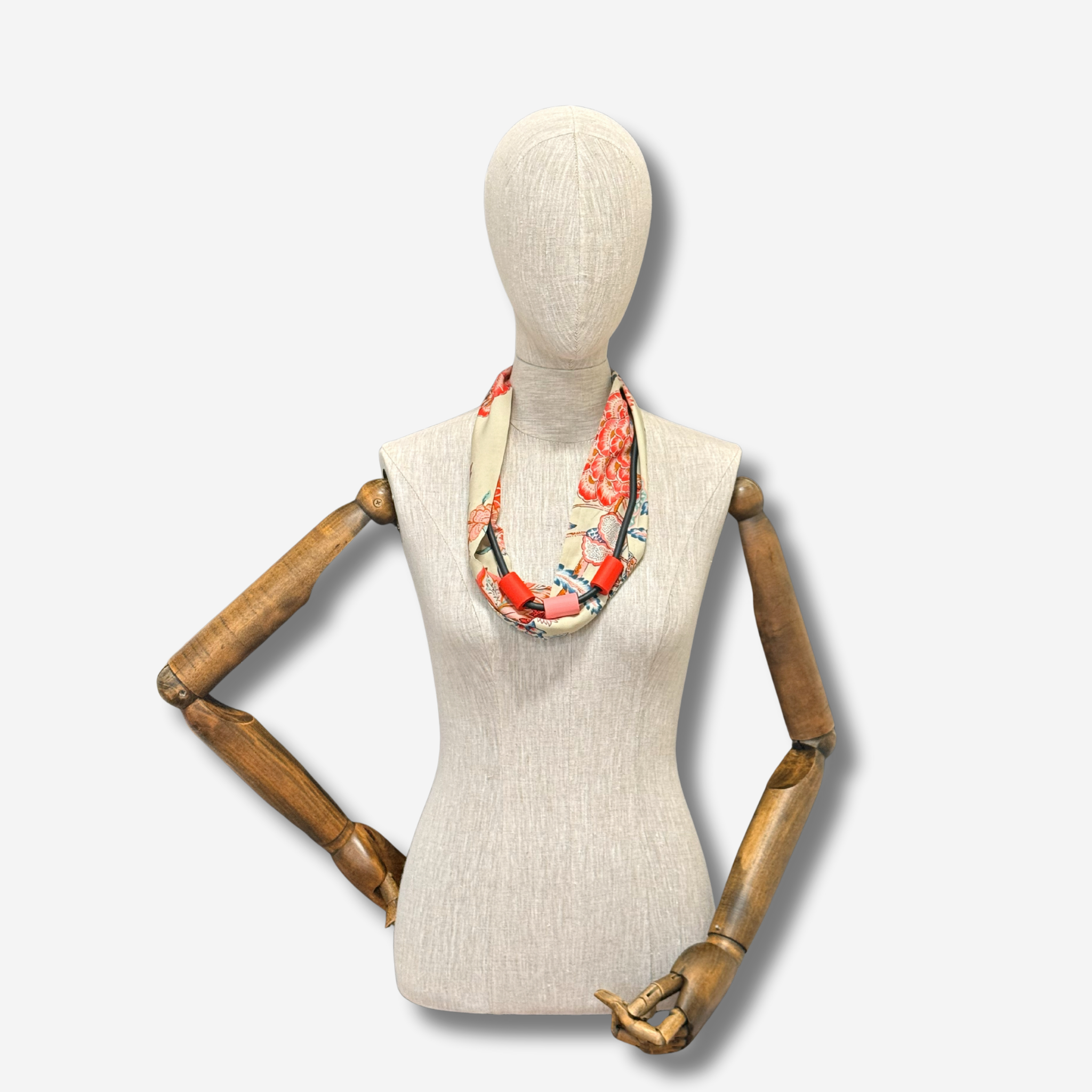 W- S SCARFETTE ORIENTAL FLORAL 2.png