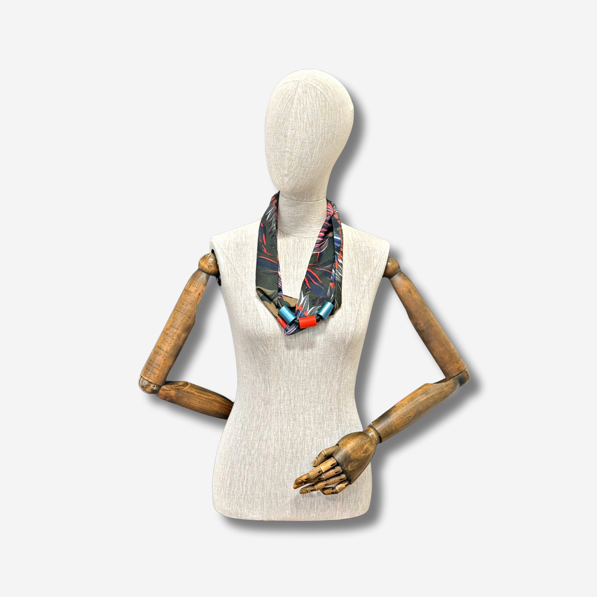 W- S SCARFETTE GREEN LEAF 6.png