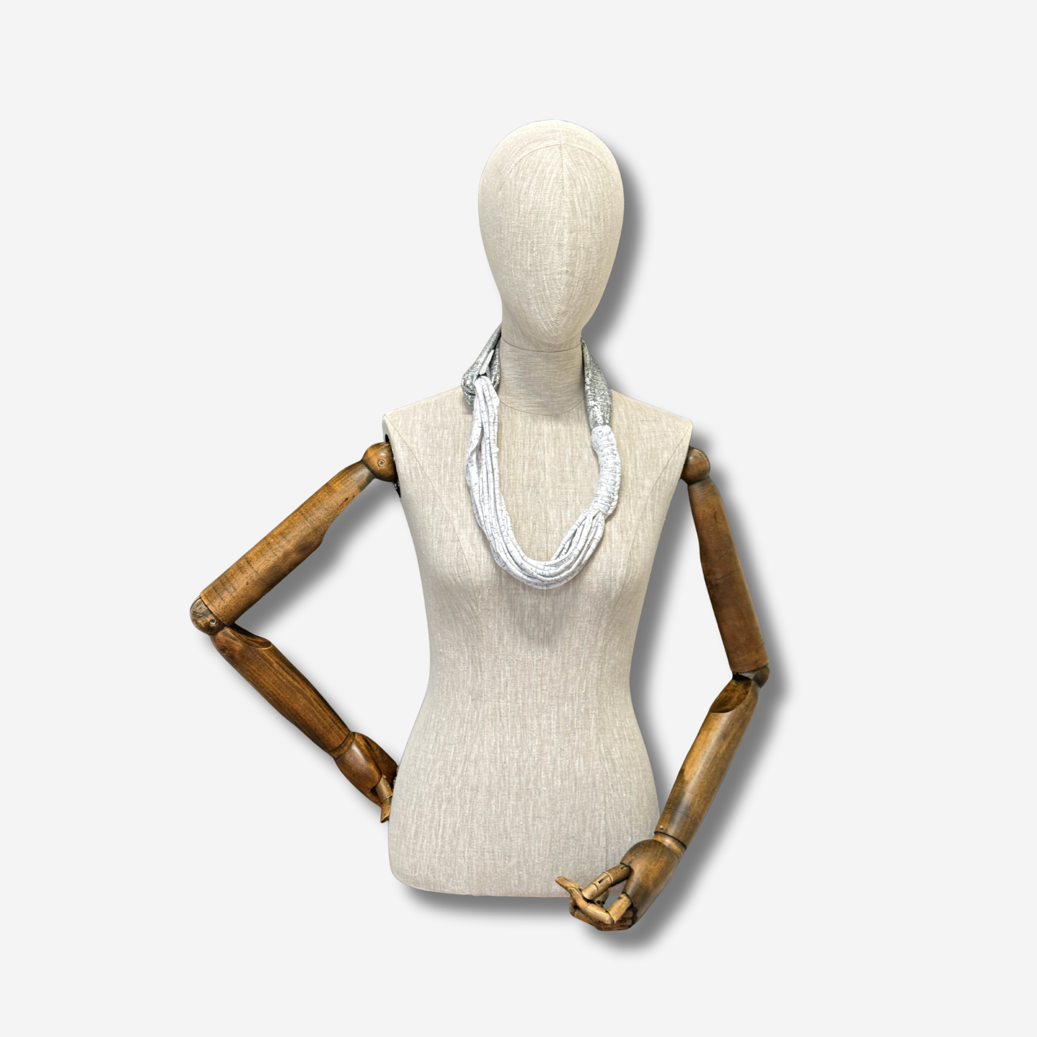 W-S SCARFETTE SILVER 4.png