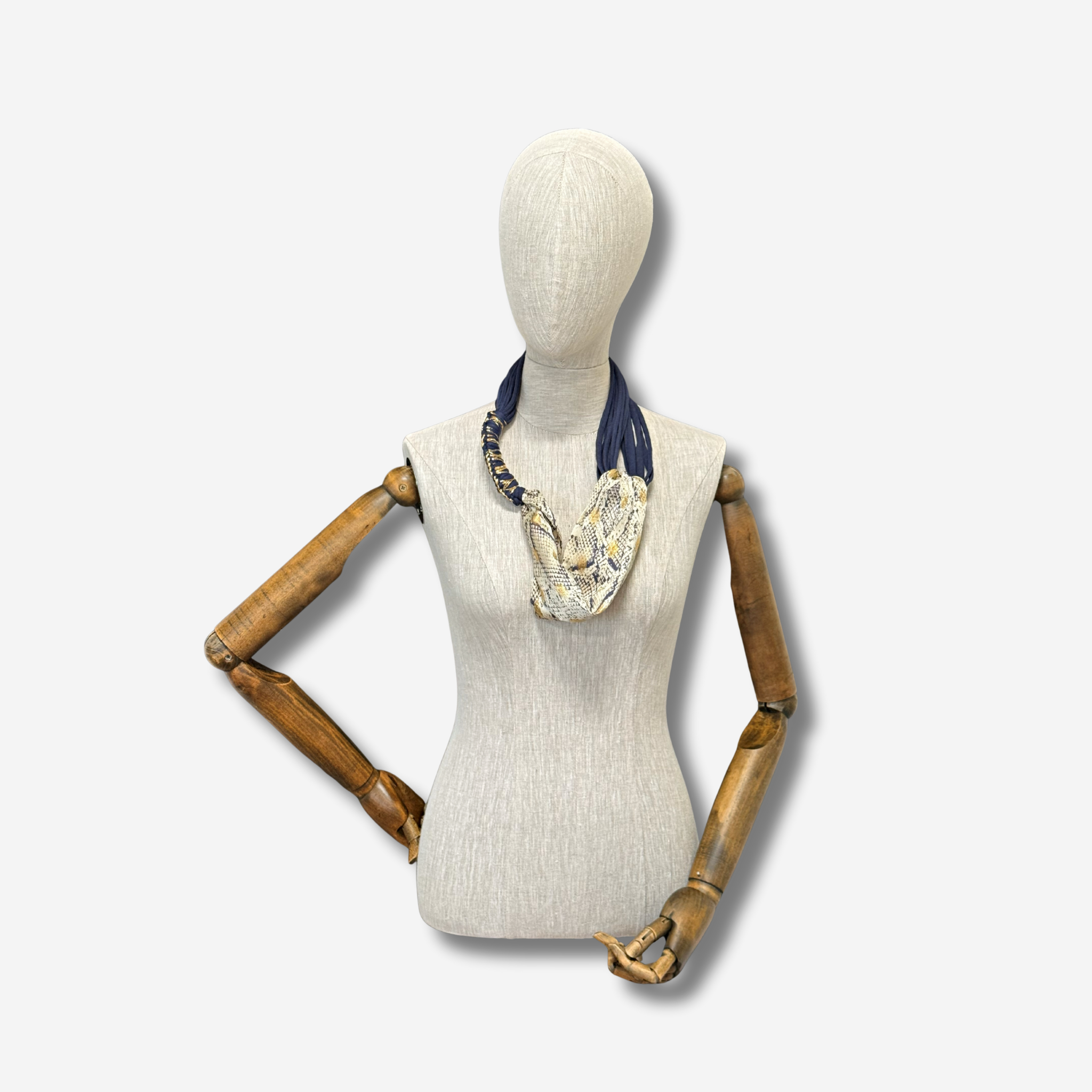 W-S SCARFETTE GOLD SNAKE 1.png