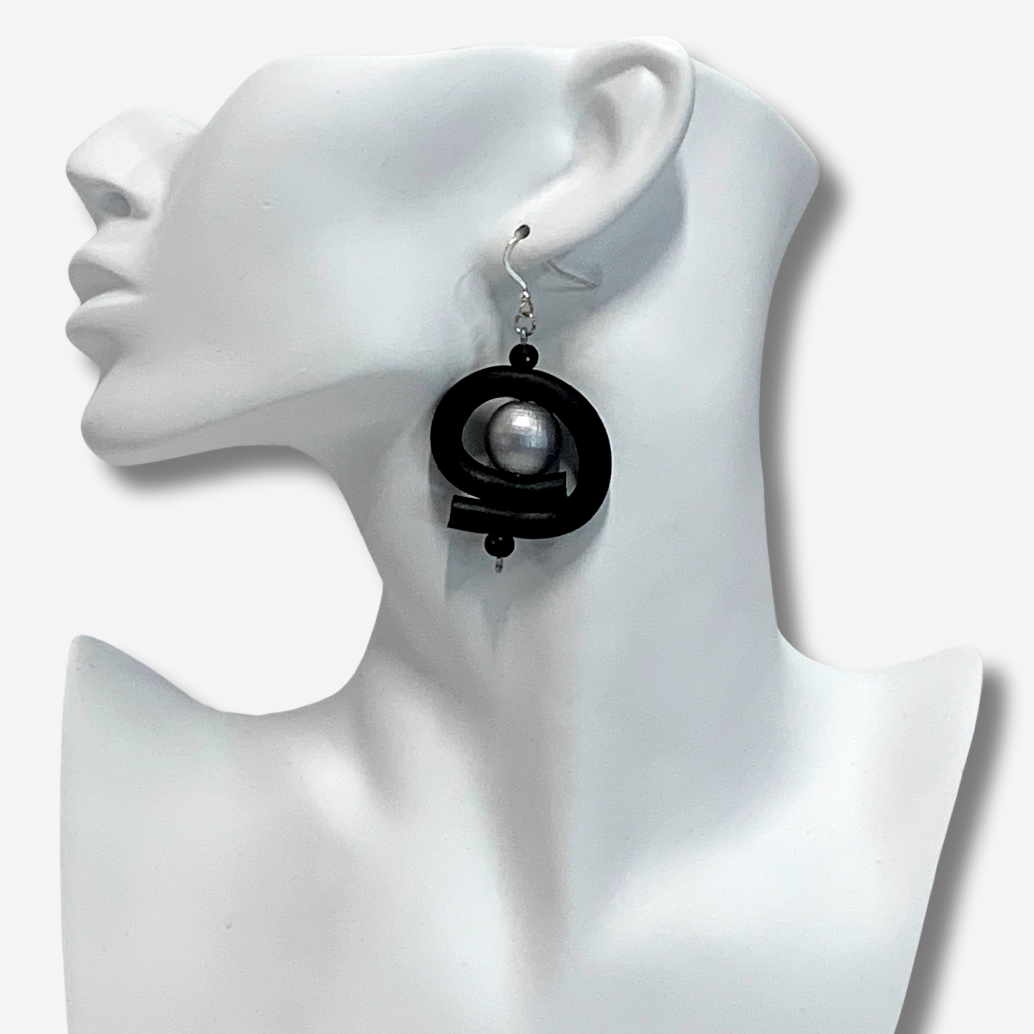 W-485 SILVER IMAGE 4.png