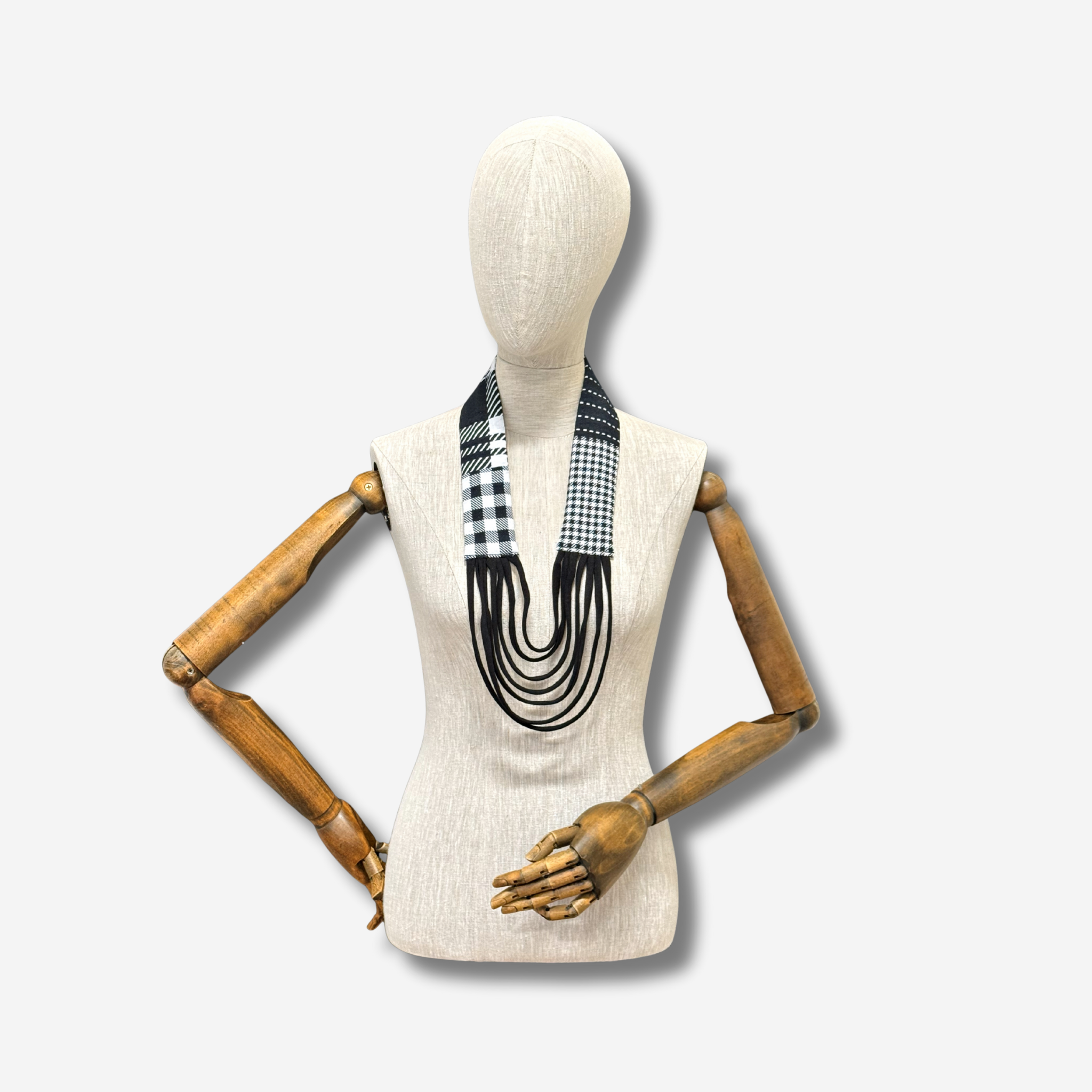 W-S MULTI STRAND PENDANT ONYX 2.png