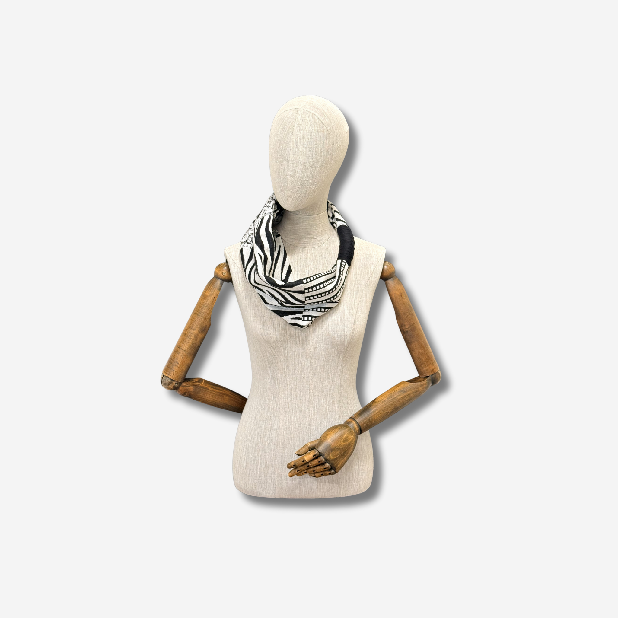 W-S SNOOD ONYX W6.png