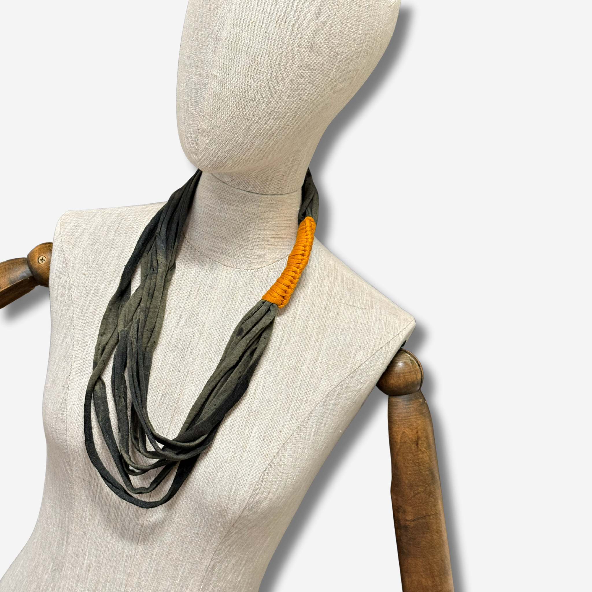 W-J MUTLI STRAND KHAKI 2.png