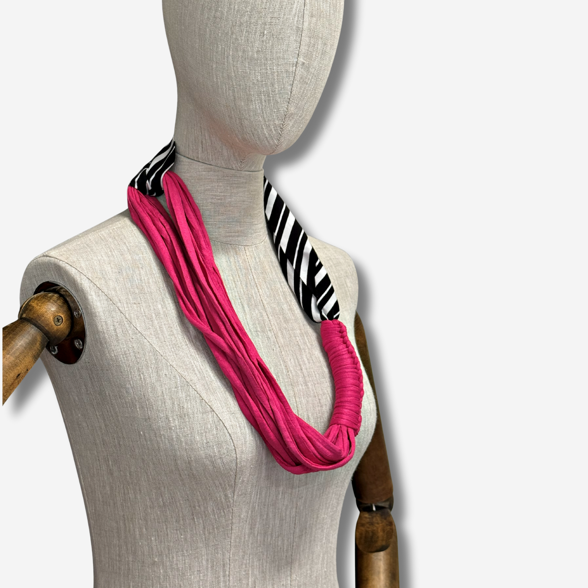 W-S SCARFETTE HOT PINK 3.png