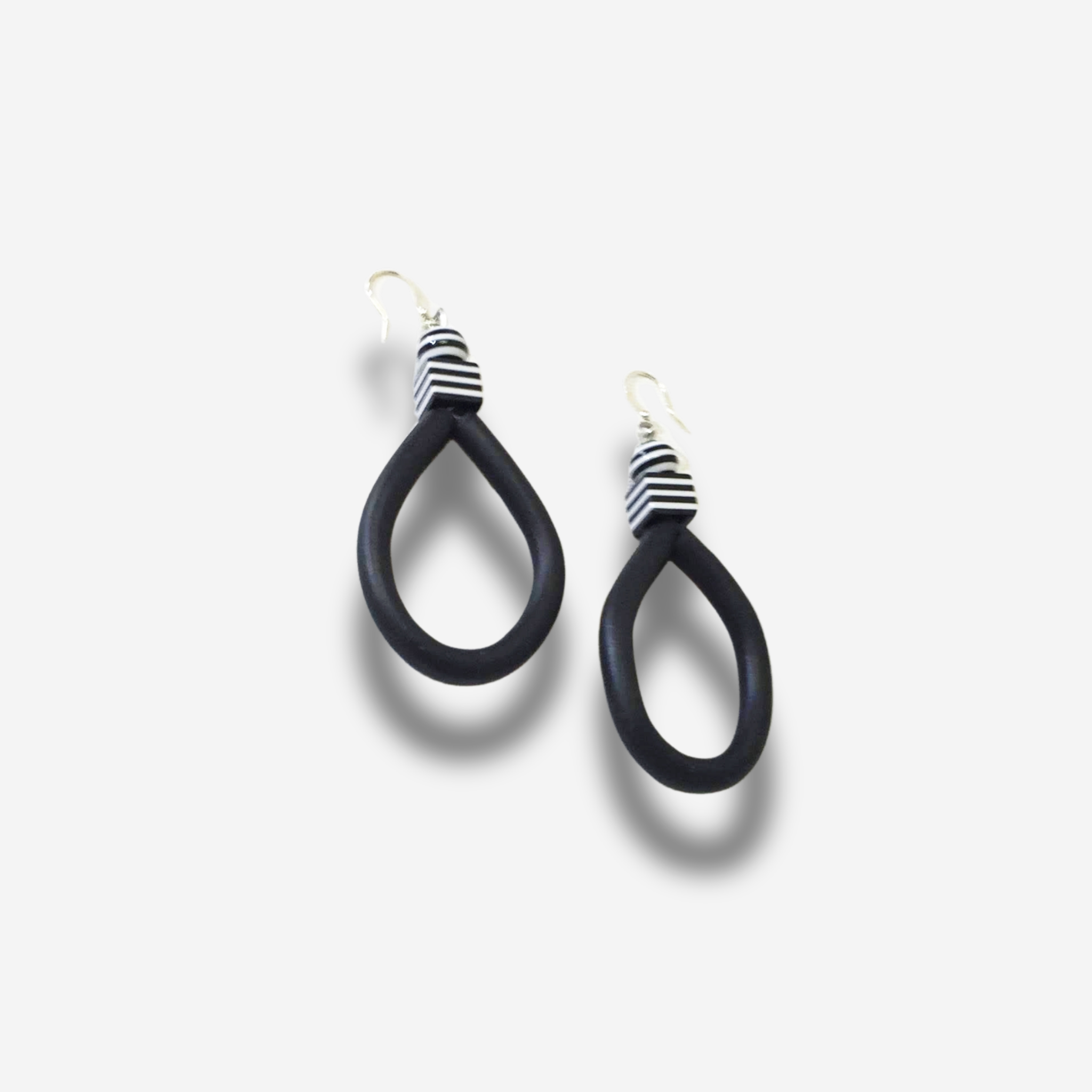 'STELLA' DROP EARRING