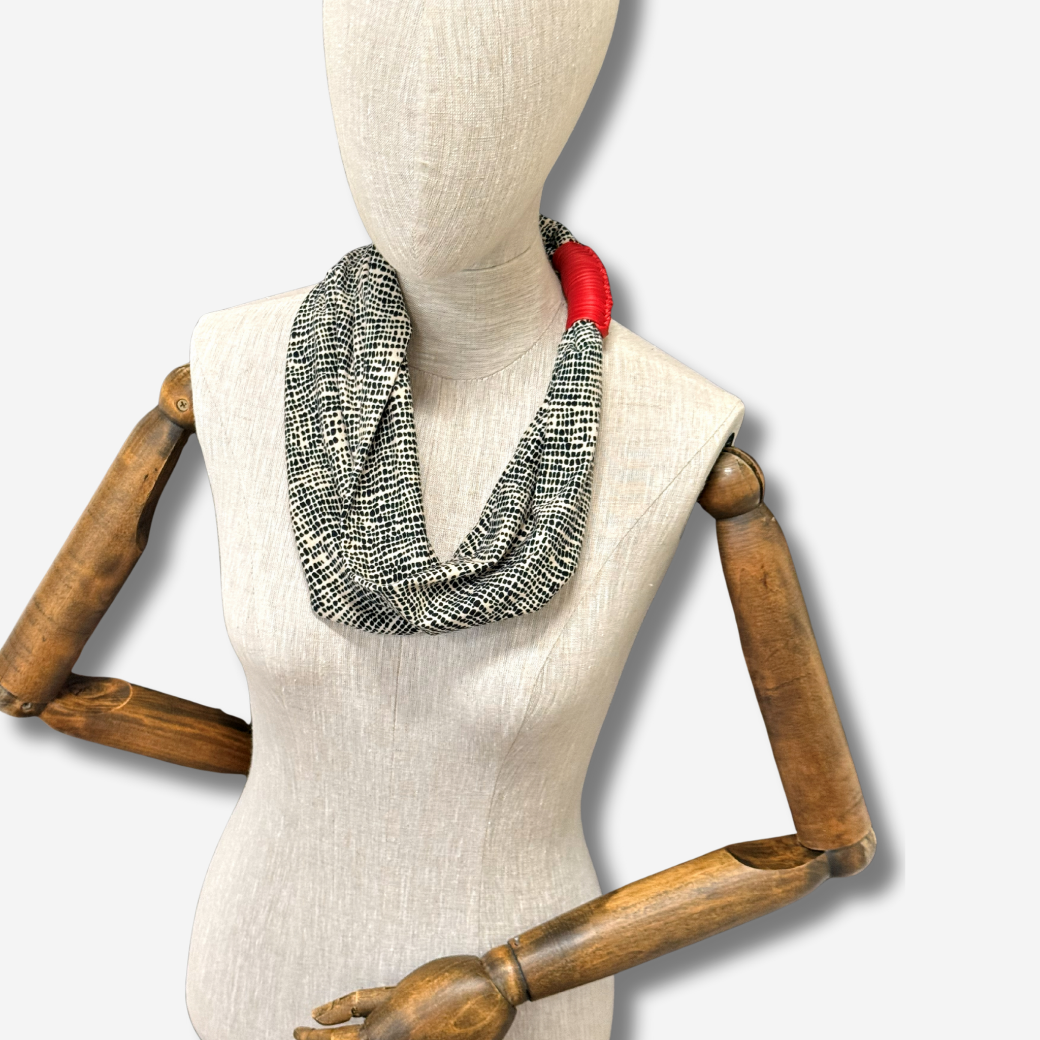 W-S SNOOD SPECKLE PRINT 1.png