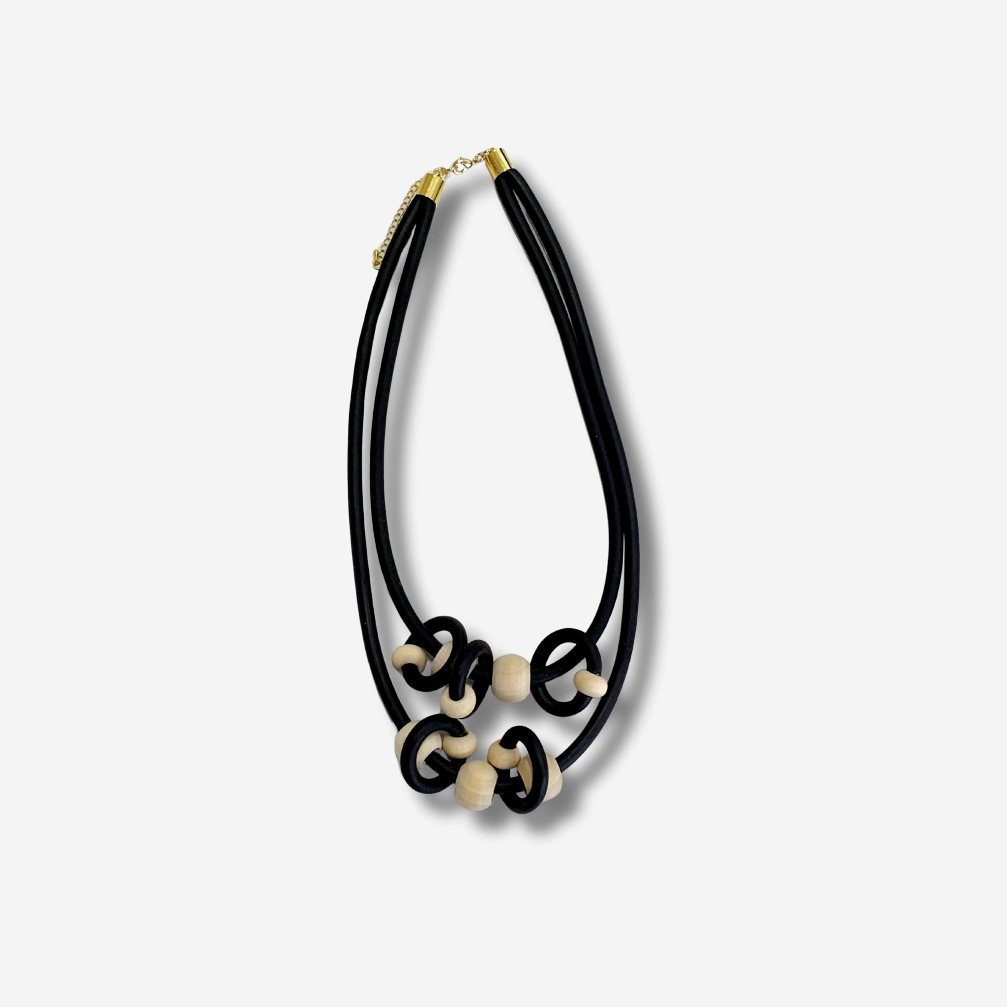 'Soha’ Ó Ring Neckpiece