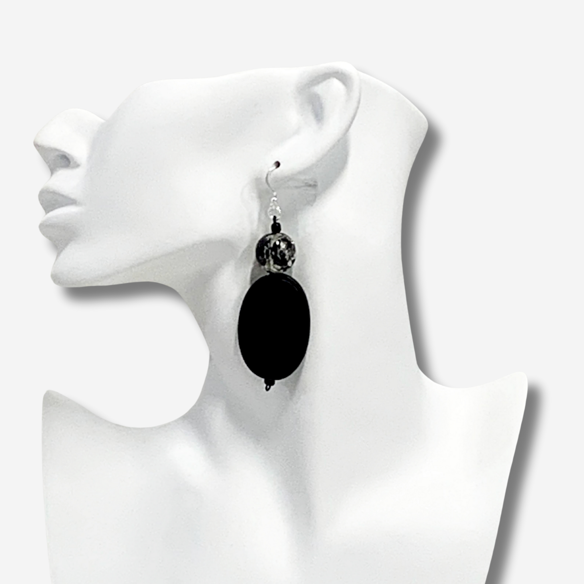 W-J607 ONYX IMAGE 1.png