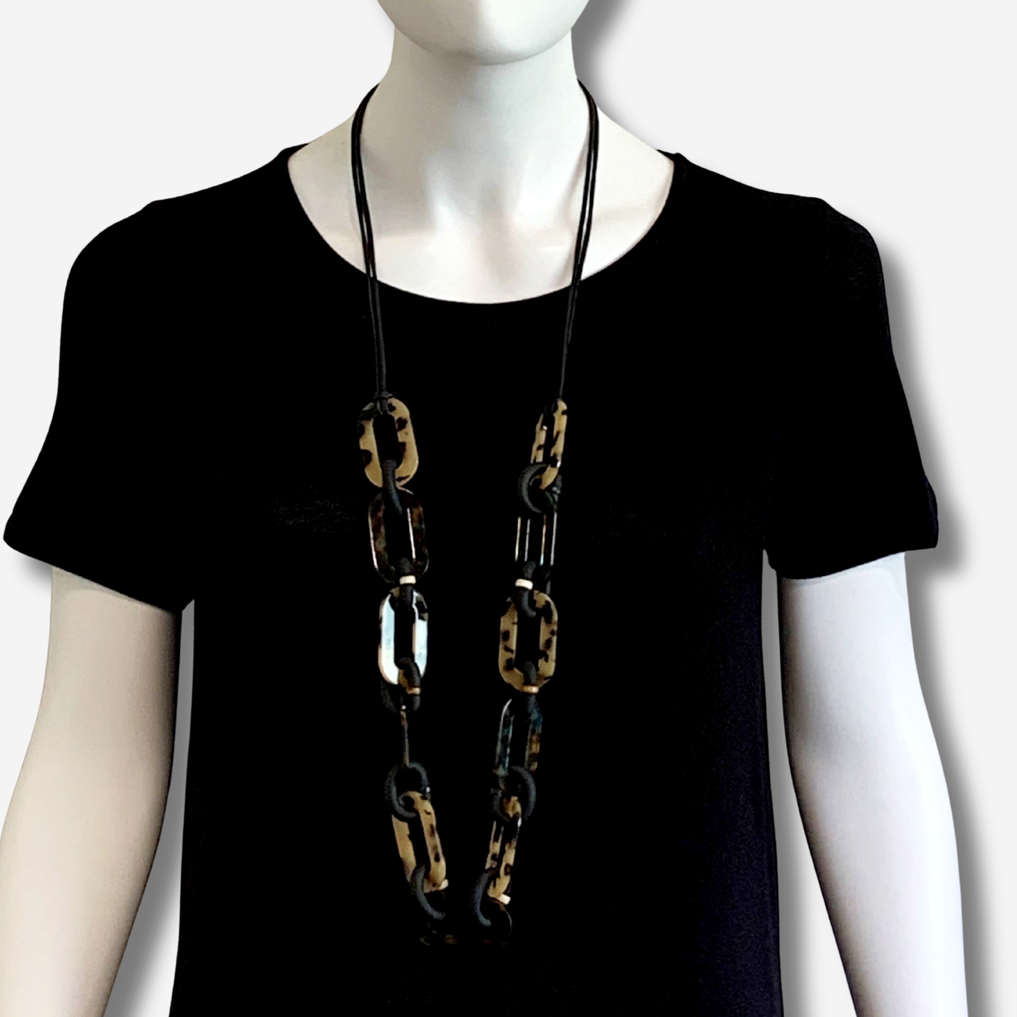 W-J736 AUDEN ENORA MIX IMAGE 1.png