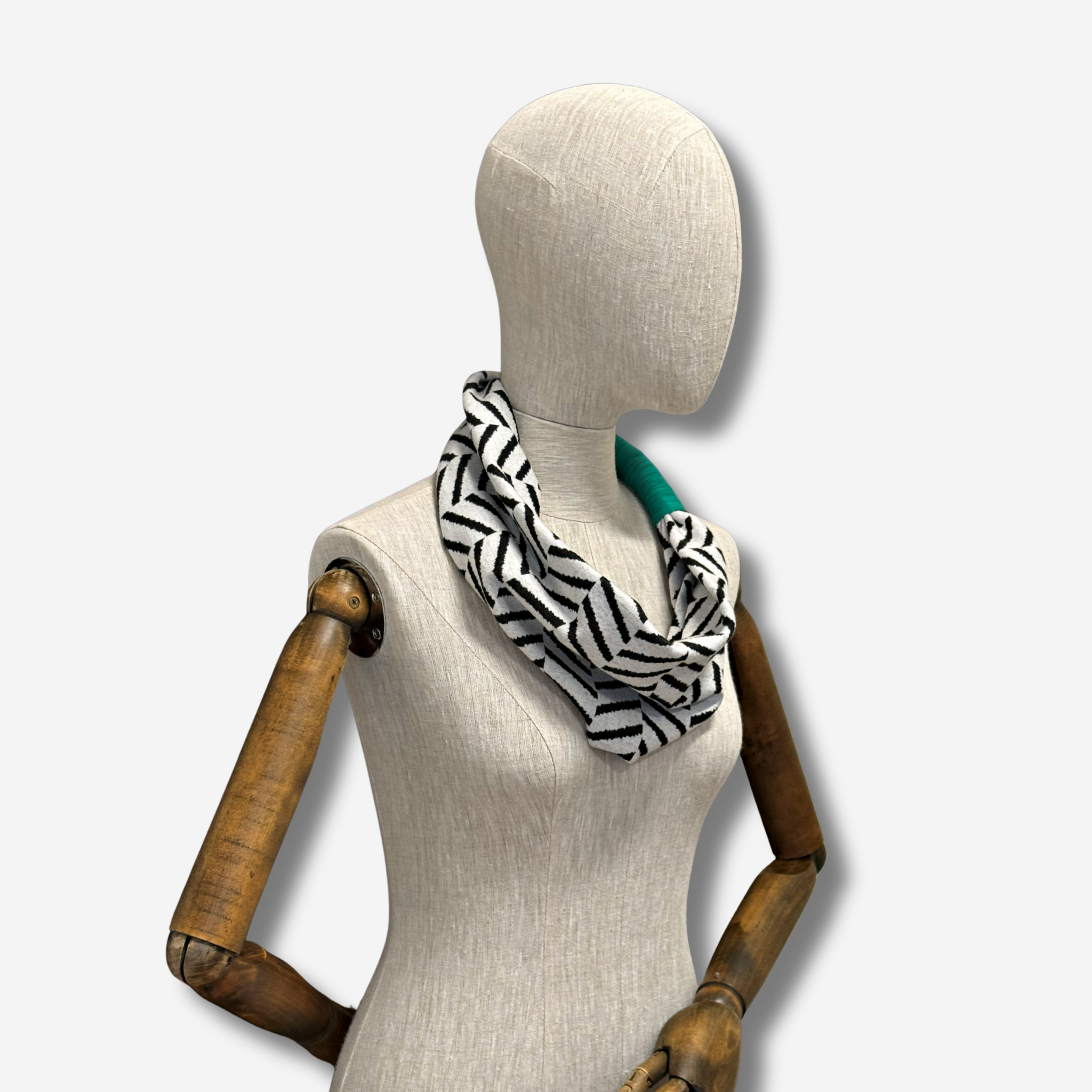W-S SNOOD ZIG ZAG 3.png