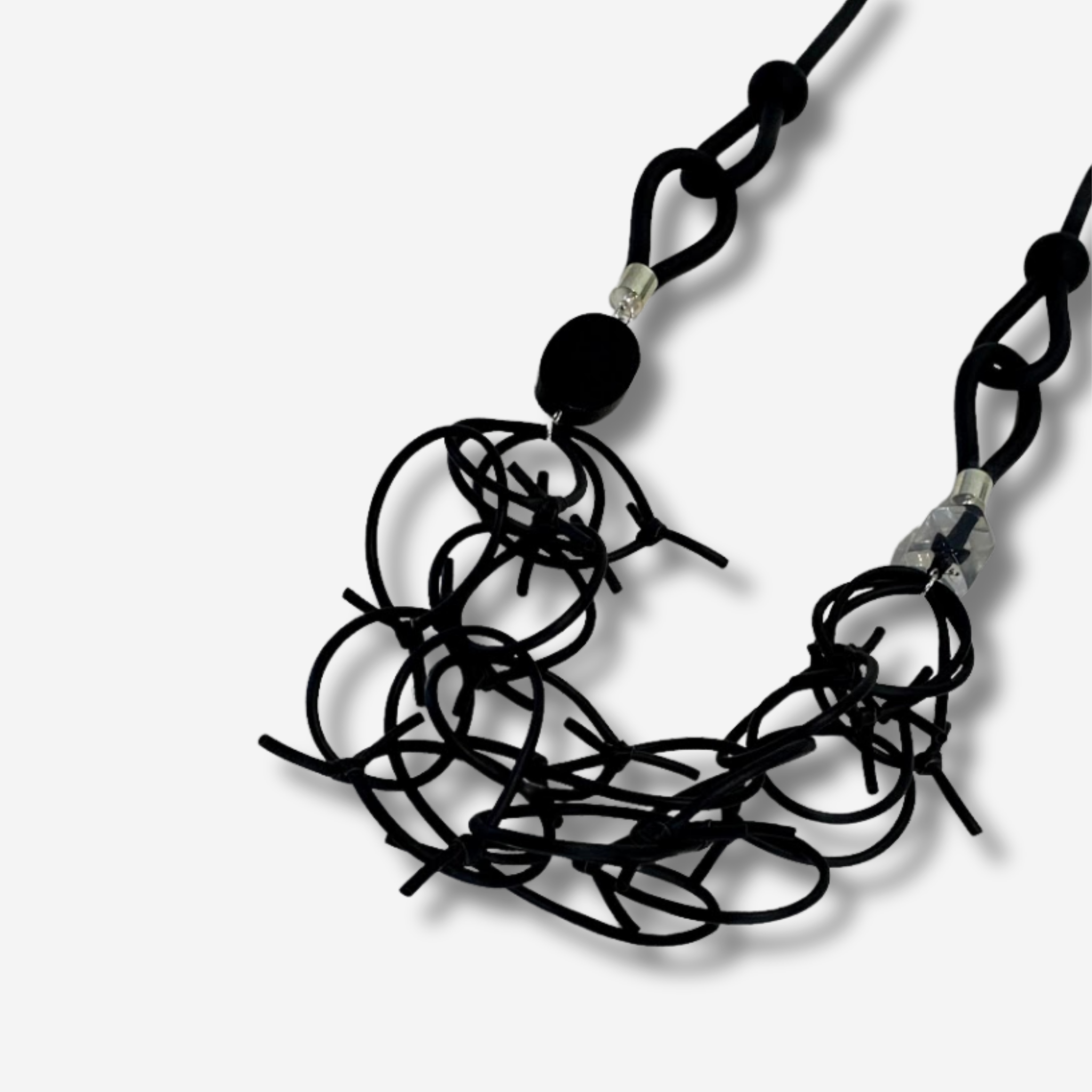 W-J667 AZRIEL IMAGE 3.png