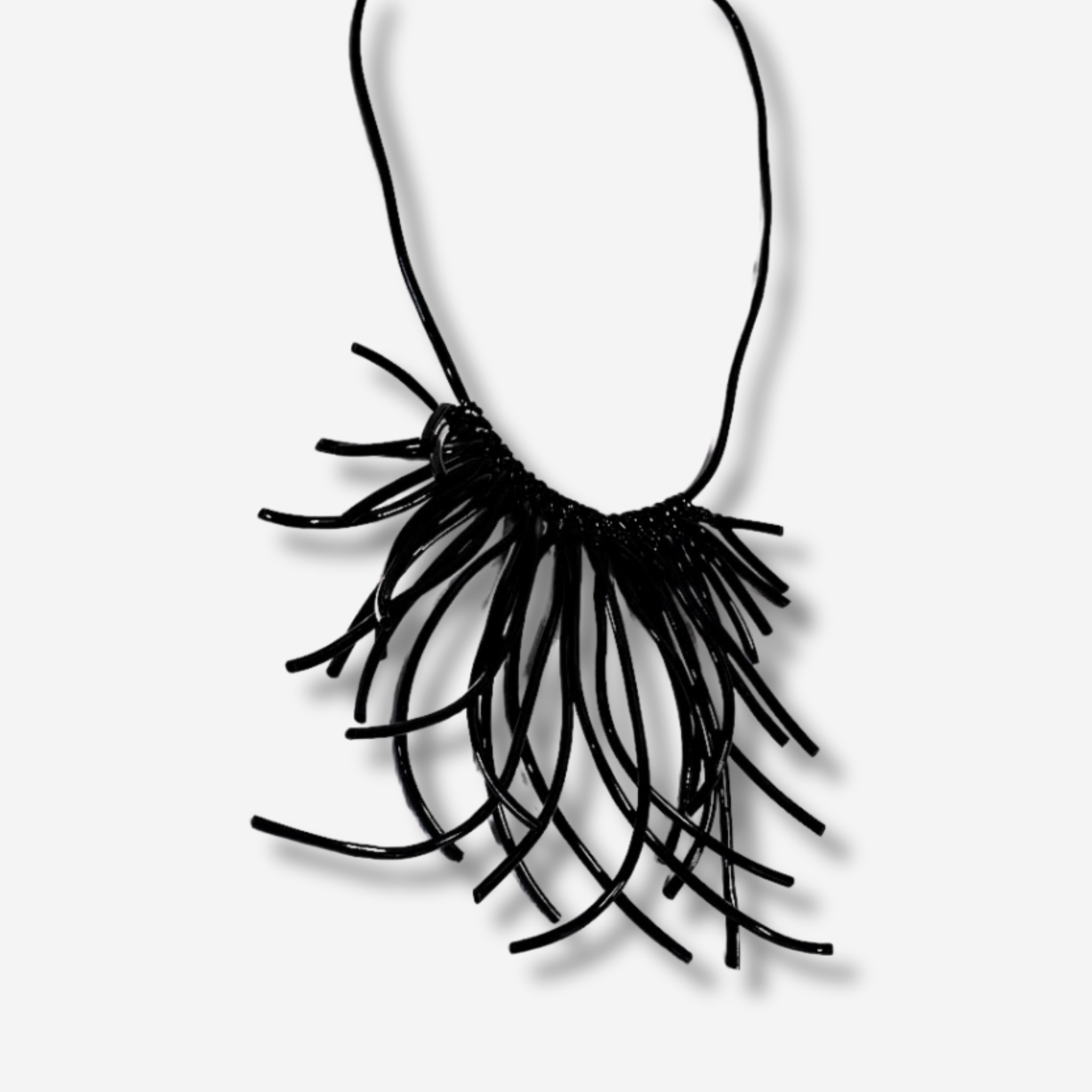 'MAGALI' TWIST RUBBER STICK COLLIER