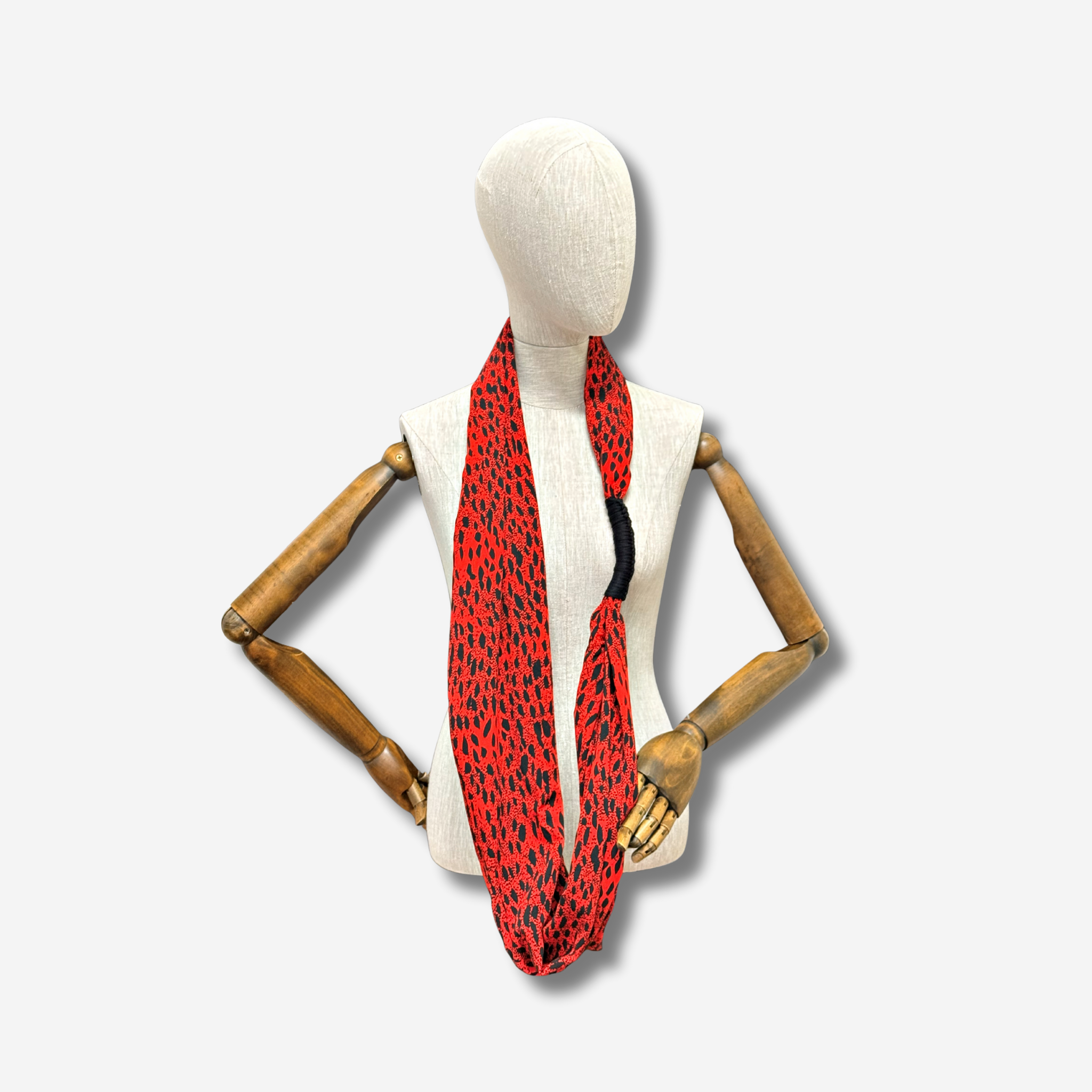 W-S RED BLACK SPOT SCARF 1.png