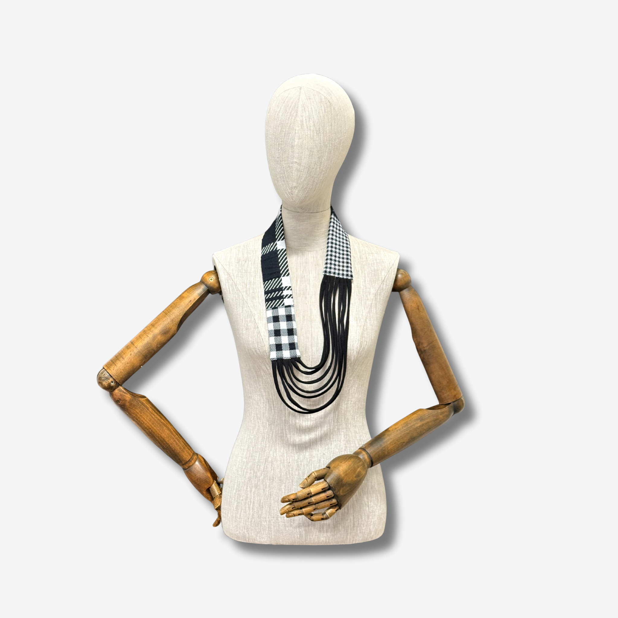 W-S MULTI STRAND PENDANT ONYX 3.png