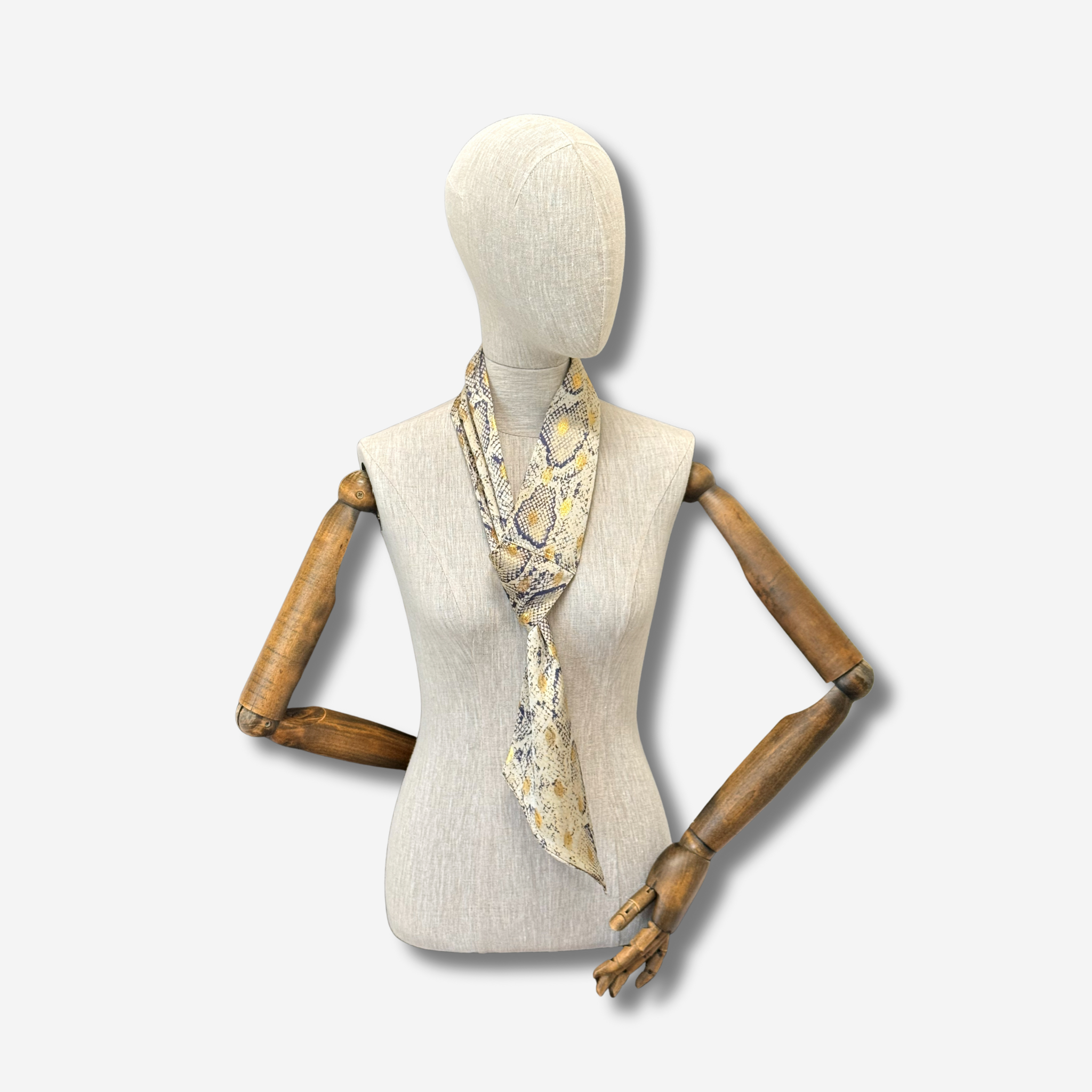 W-S LOOP SCARF 4.png