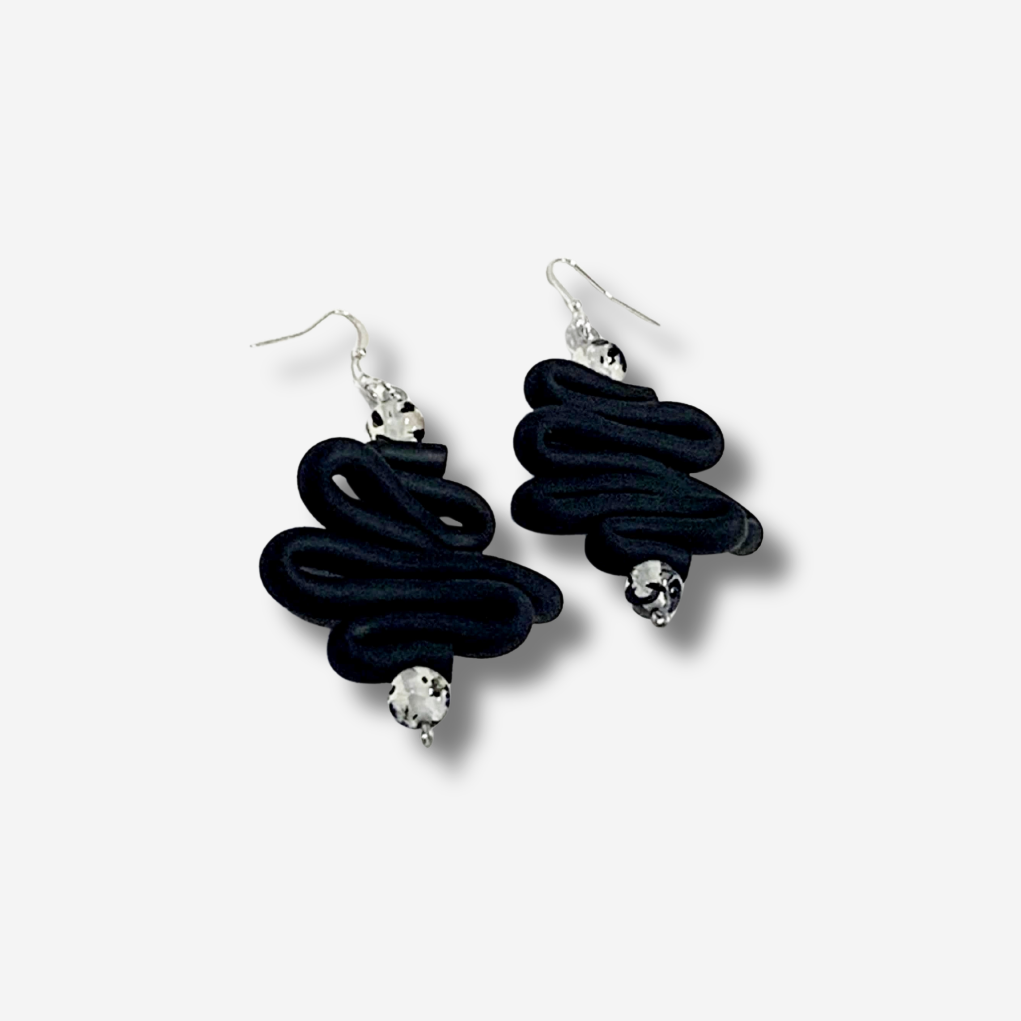 W-J784 ONYX IMAGE 2.png