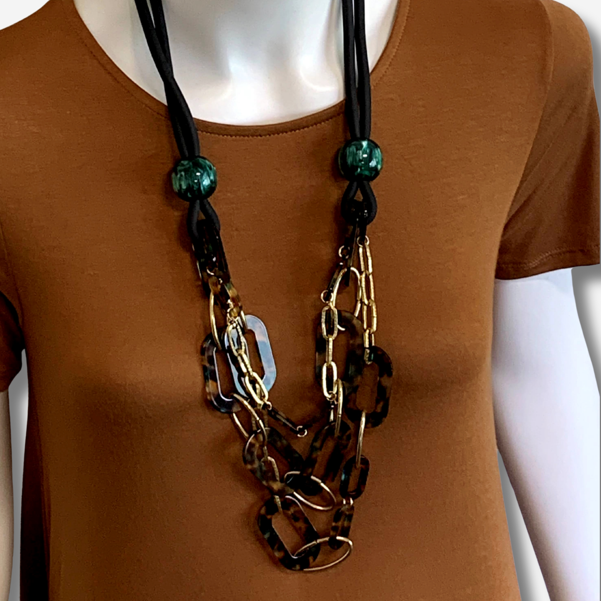 W-J769 ENORA GOLD 4.png