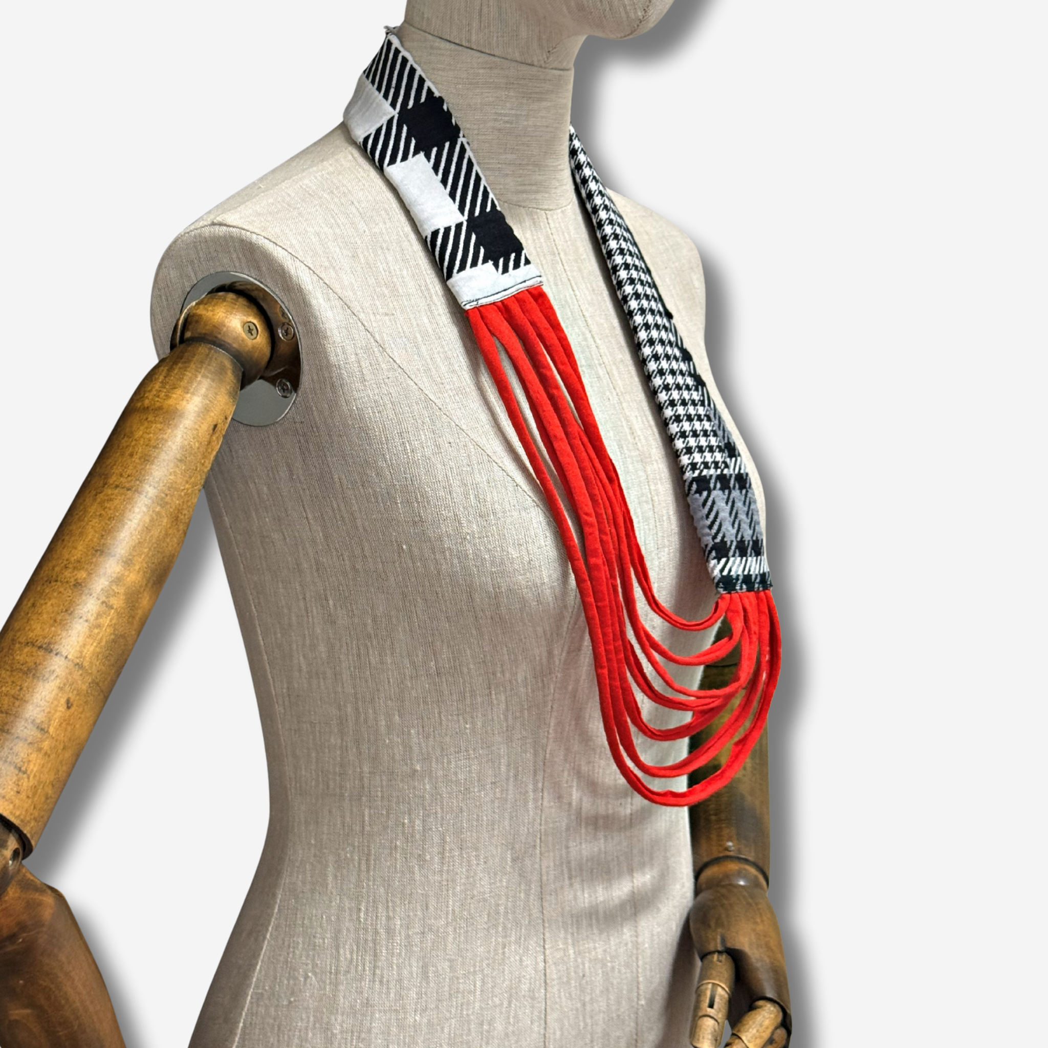 W-S MULTI STRAND PENDANT MONZA 2.png