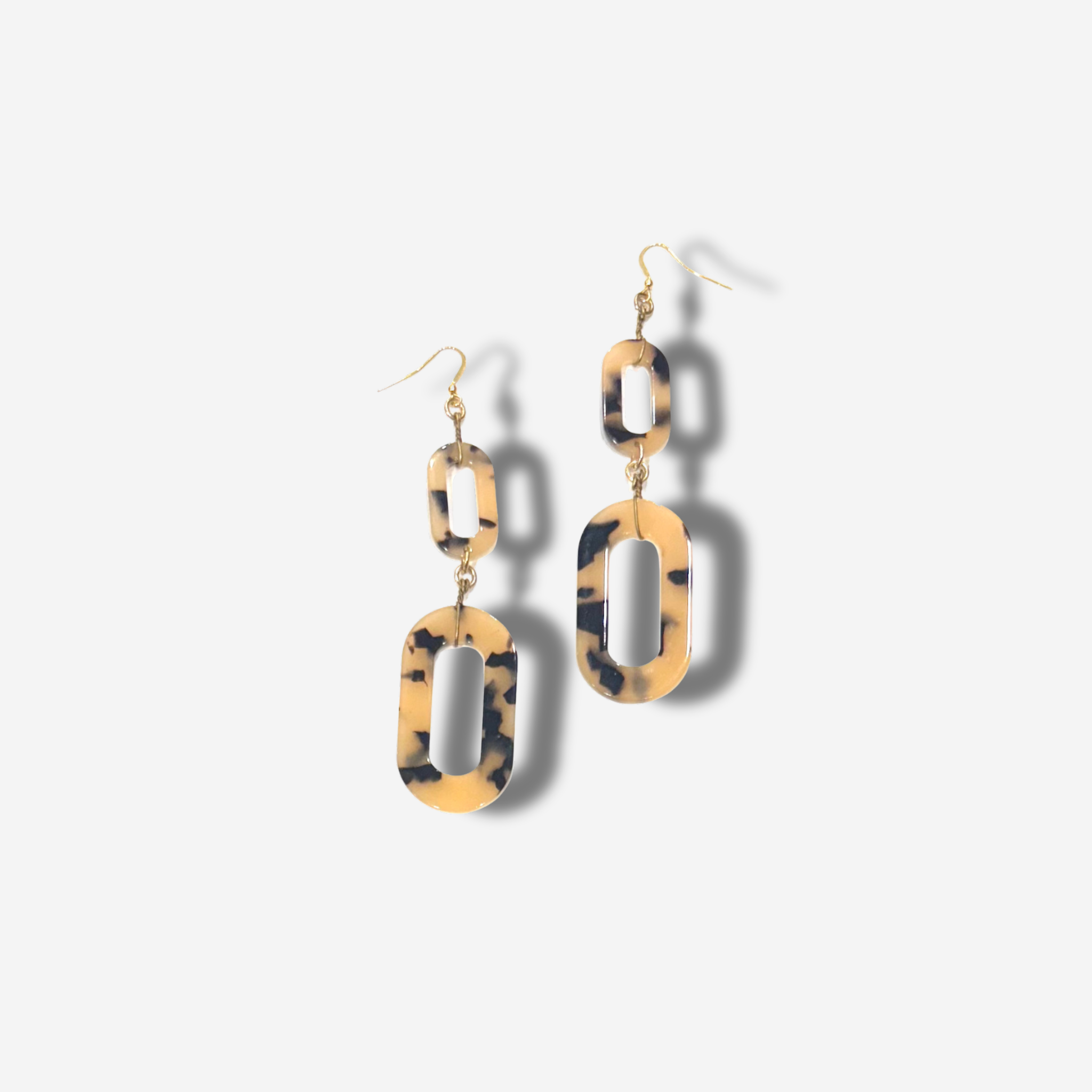 'JAYLA' RESIN DROP EARRING