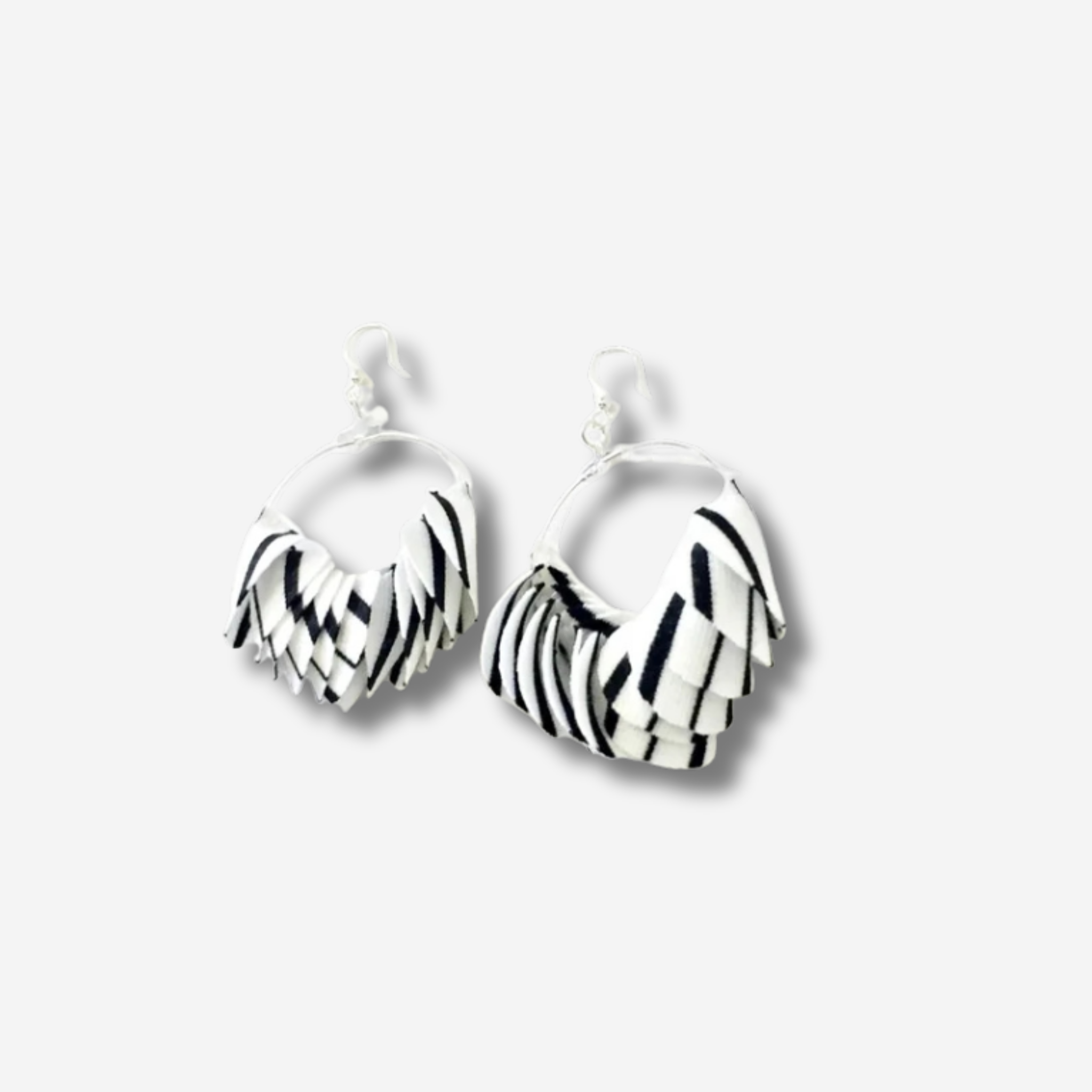 'SUELITTA' HOOP EARRING