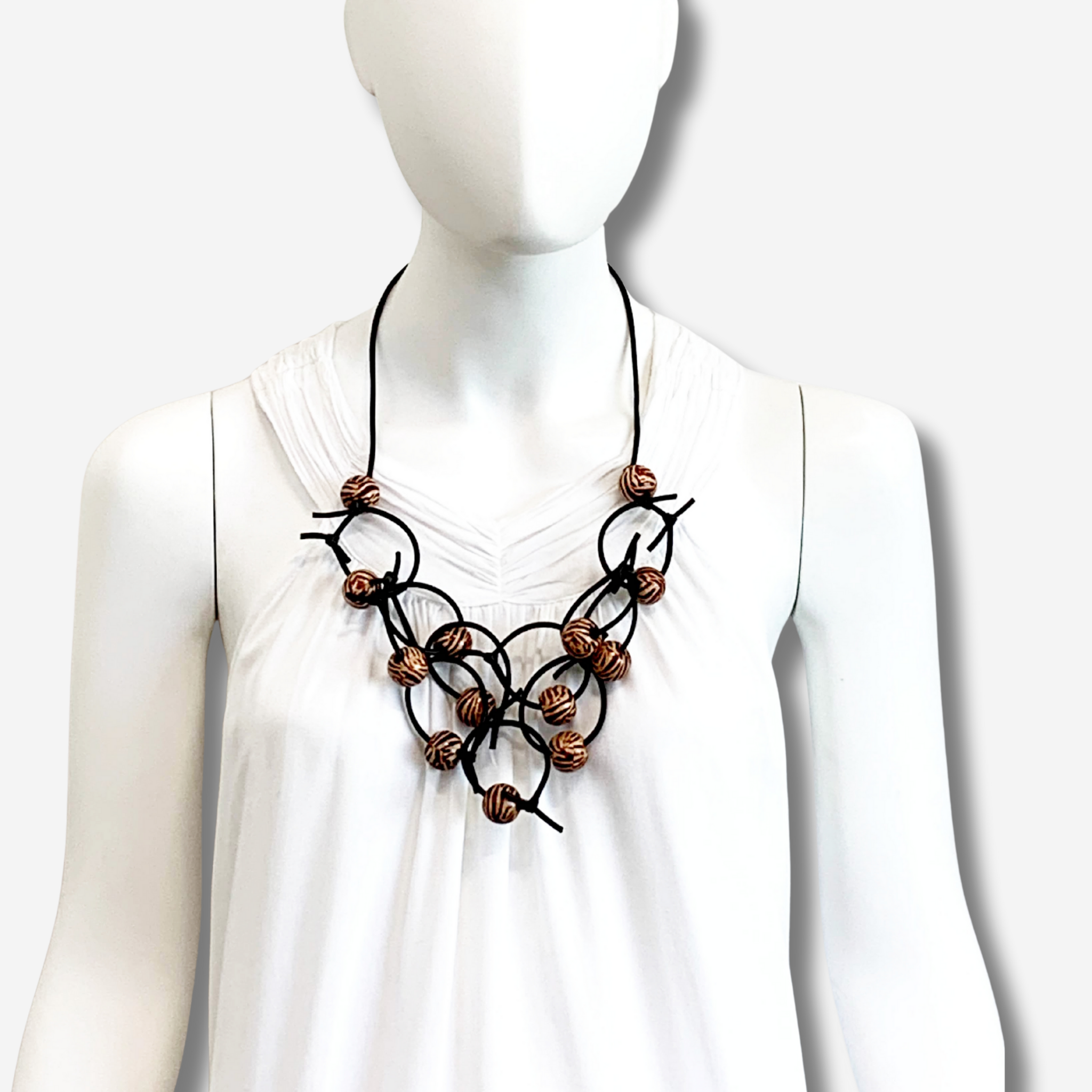 W-J420 TYGRA IMAGE 2.png