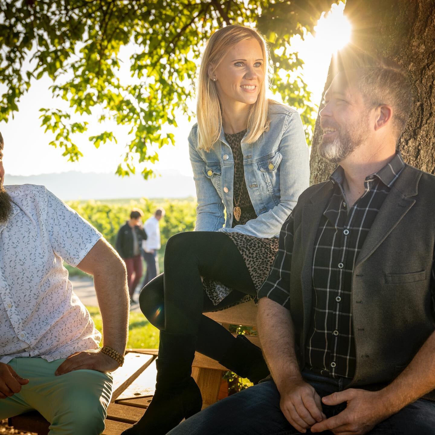 Lifestyle shoot in Weinstadt for Stadtwerke Weinstadt - image campaign @sinnesrauschwerbeagentur #commercialphotography #werbefotografie #stuttgart #businessphotography #werbung #lifestylephotography #wein #winzer #vdp #winelover #winetasting #german