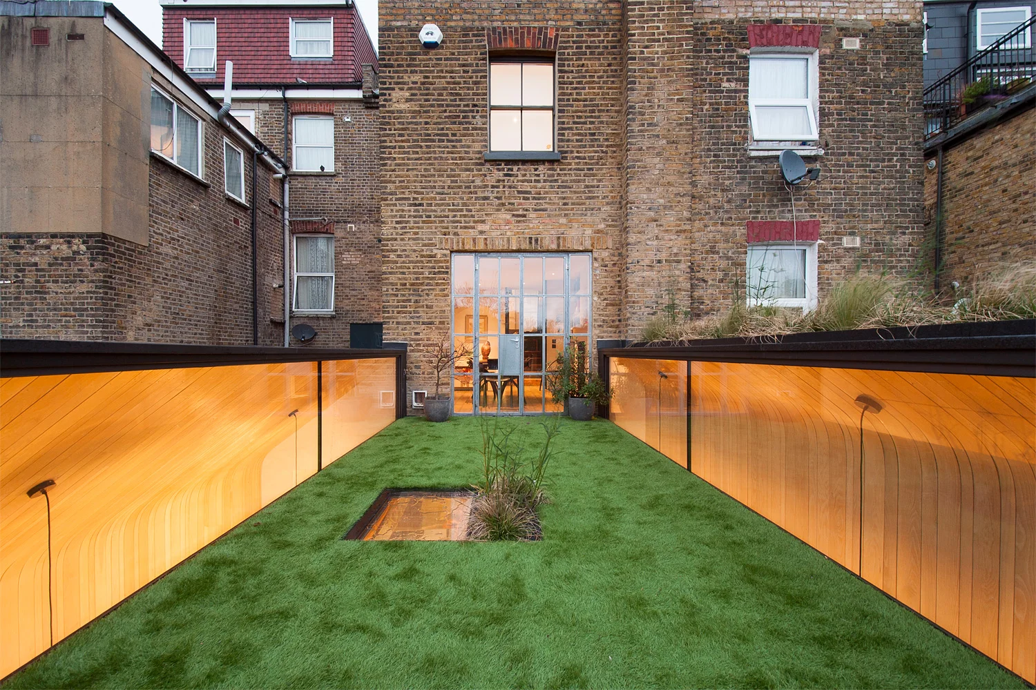 Studio-McLeod-Kilburn-Lane-2.jpg