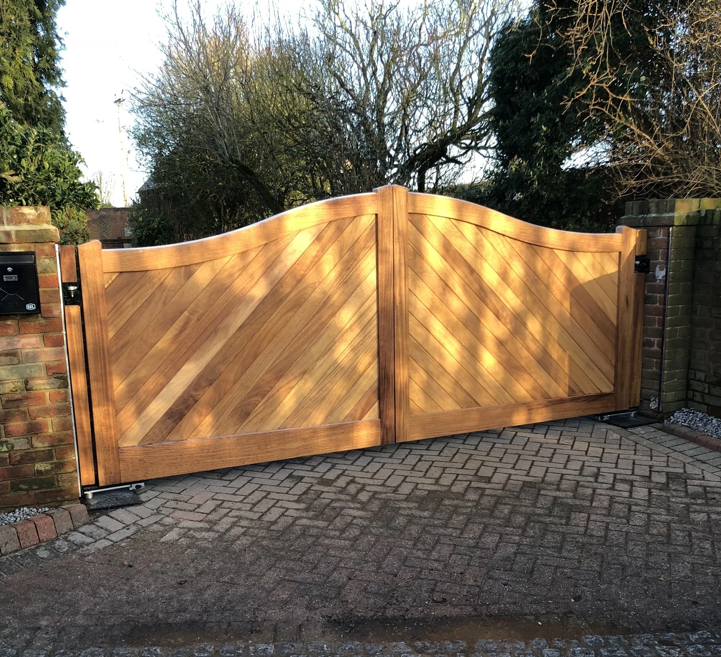Custom-Iroko-gates.JPEG