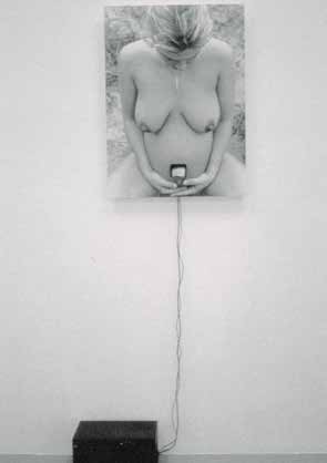 No title: Ram Galleri 1996 Foto montert på pvc, monitor Innkjøpt av Caldic Collection, Rotterdam